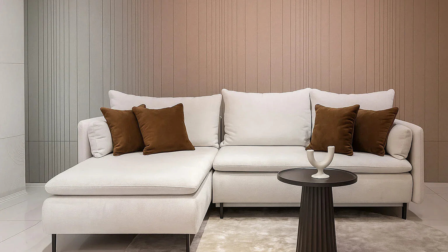 Kanapa anty kot – jaka sofa sprawdzi się w domu z kotem?