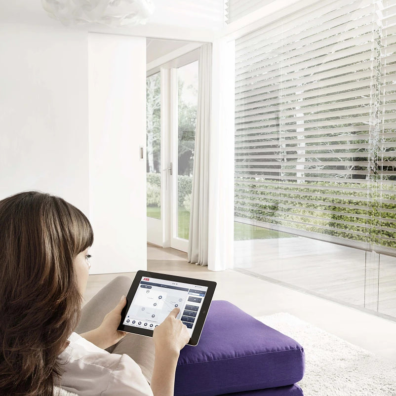 Dom sterowany smartphonem i głosem ABB-FREE@HOME
