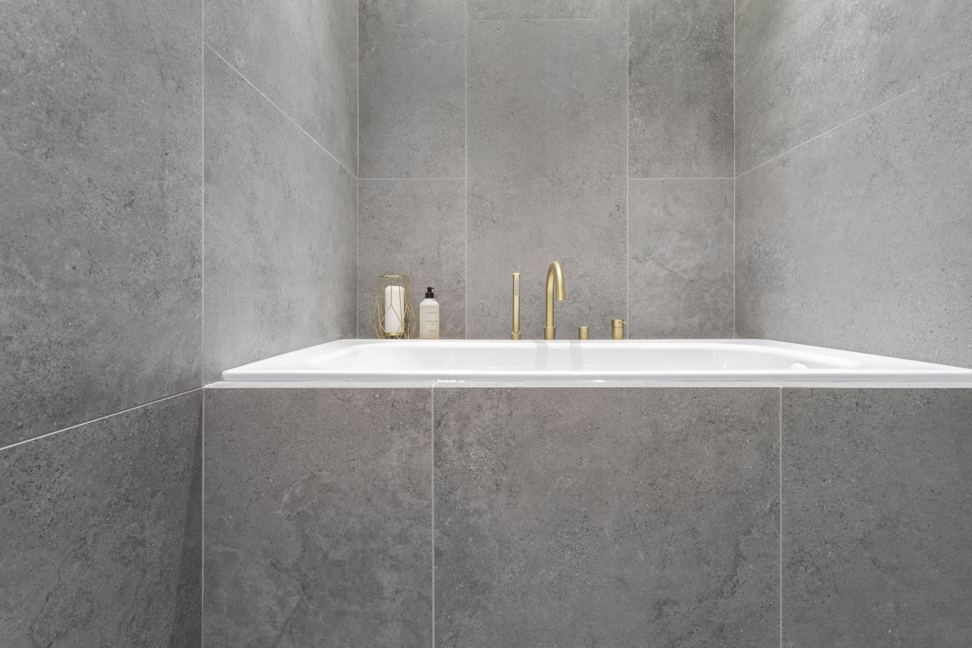 PŁYTKA CERAMICZNA MH/MON1212GRM 120 X 120 CM OD MAXHOME