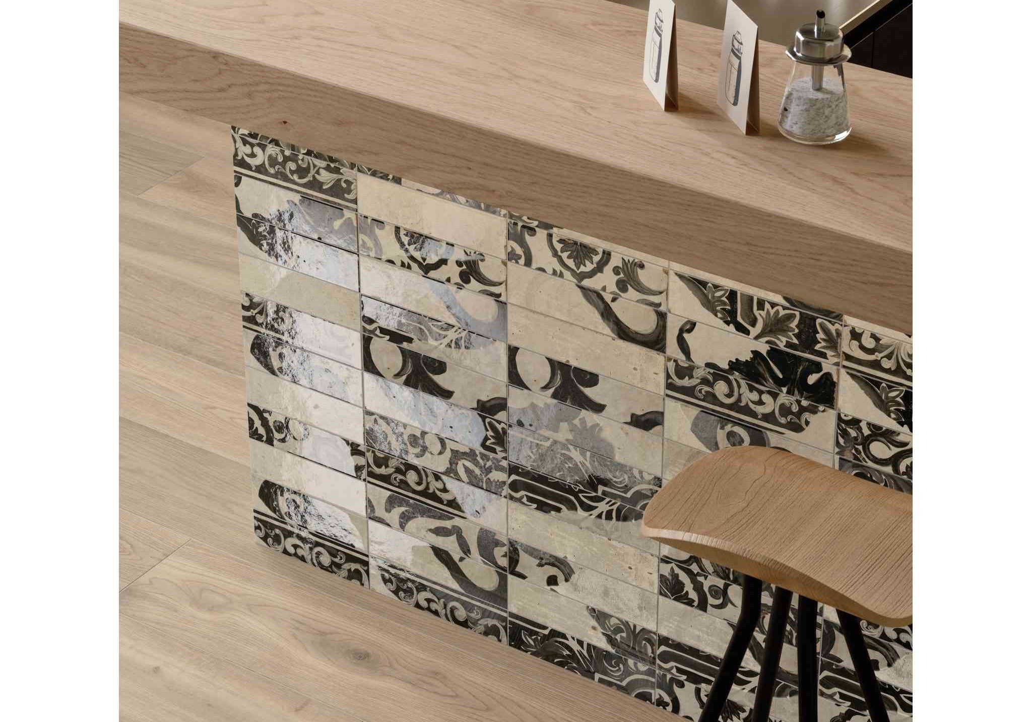 PŁYTKA CERAMICZNA MINIATURE FREGIO FREGIO BIANCO NATURALE 6 X 24 CM OD MARCA CORONA