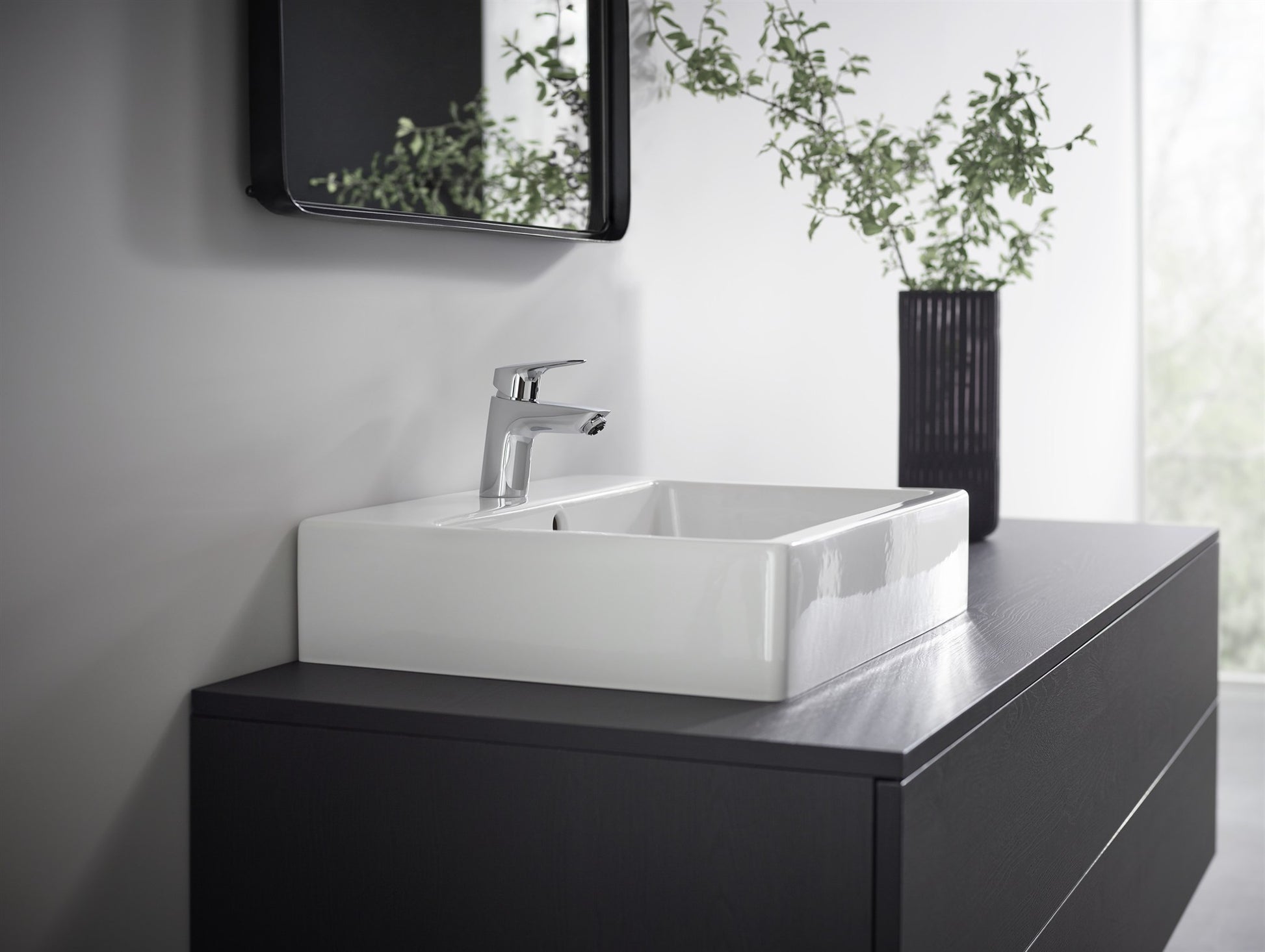 BATERIA UMYWALKOWA LOGIS SREBRNY OD HANSGROHE 71071000