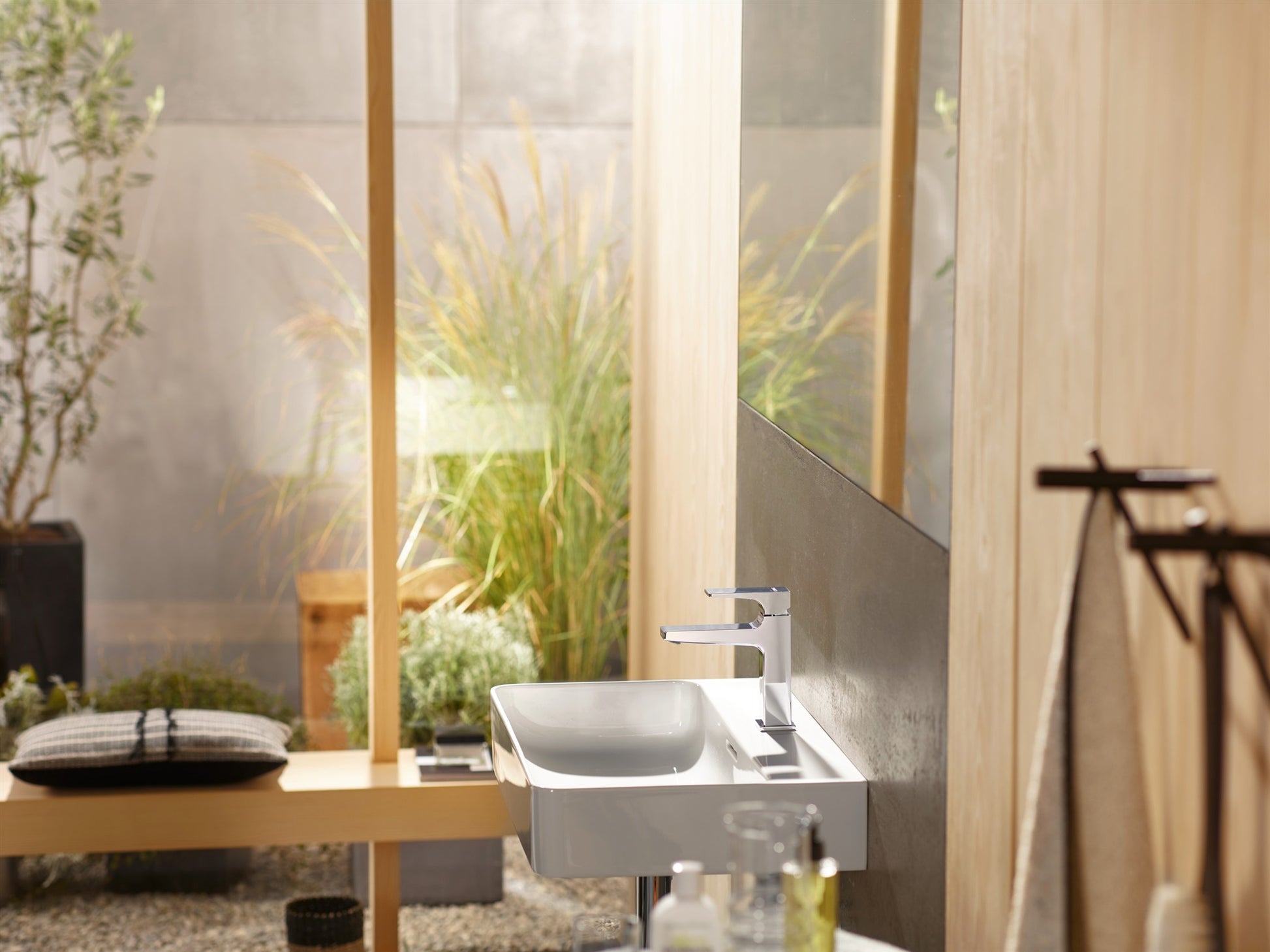 BATERIA UMYWALKOWA METROPOL SREBRNY OD HANSGROHE 32507000