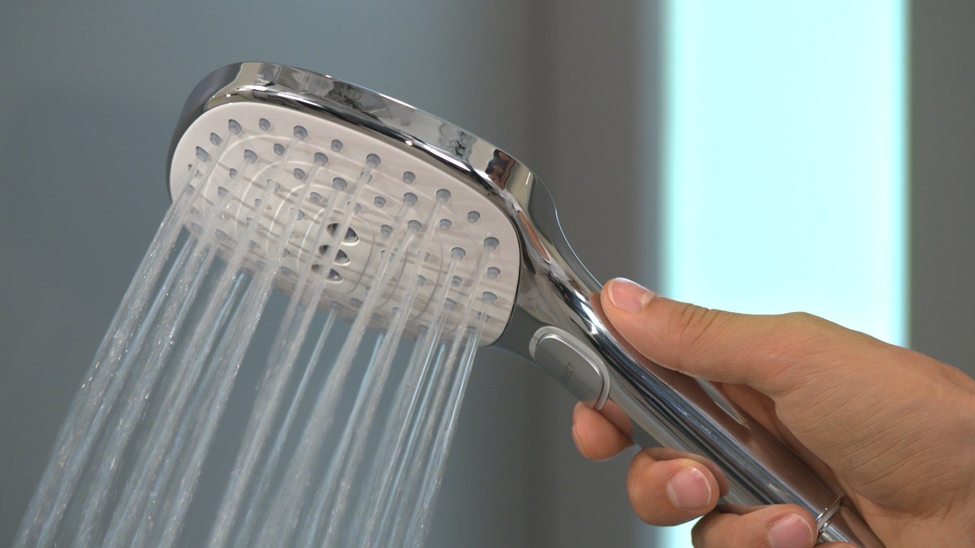SŁUCHAWKA PRYSZNICOWA  RAINDANCE SELECT E BIAŁY OD HANSGROHE 26521400