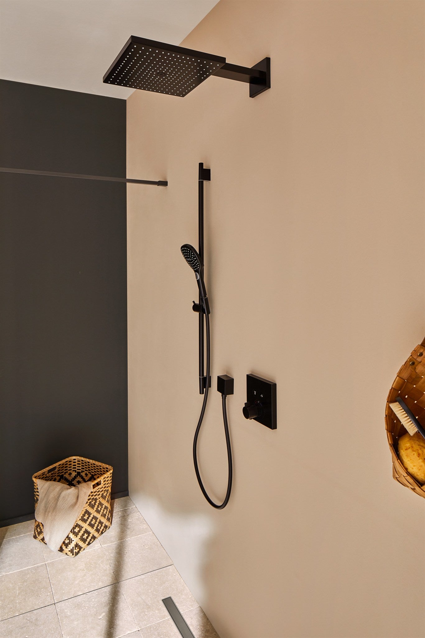 ELEMENT PODTYNKOWY  RAINDANCE SELECT E OD HANSGROHE 26520670