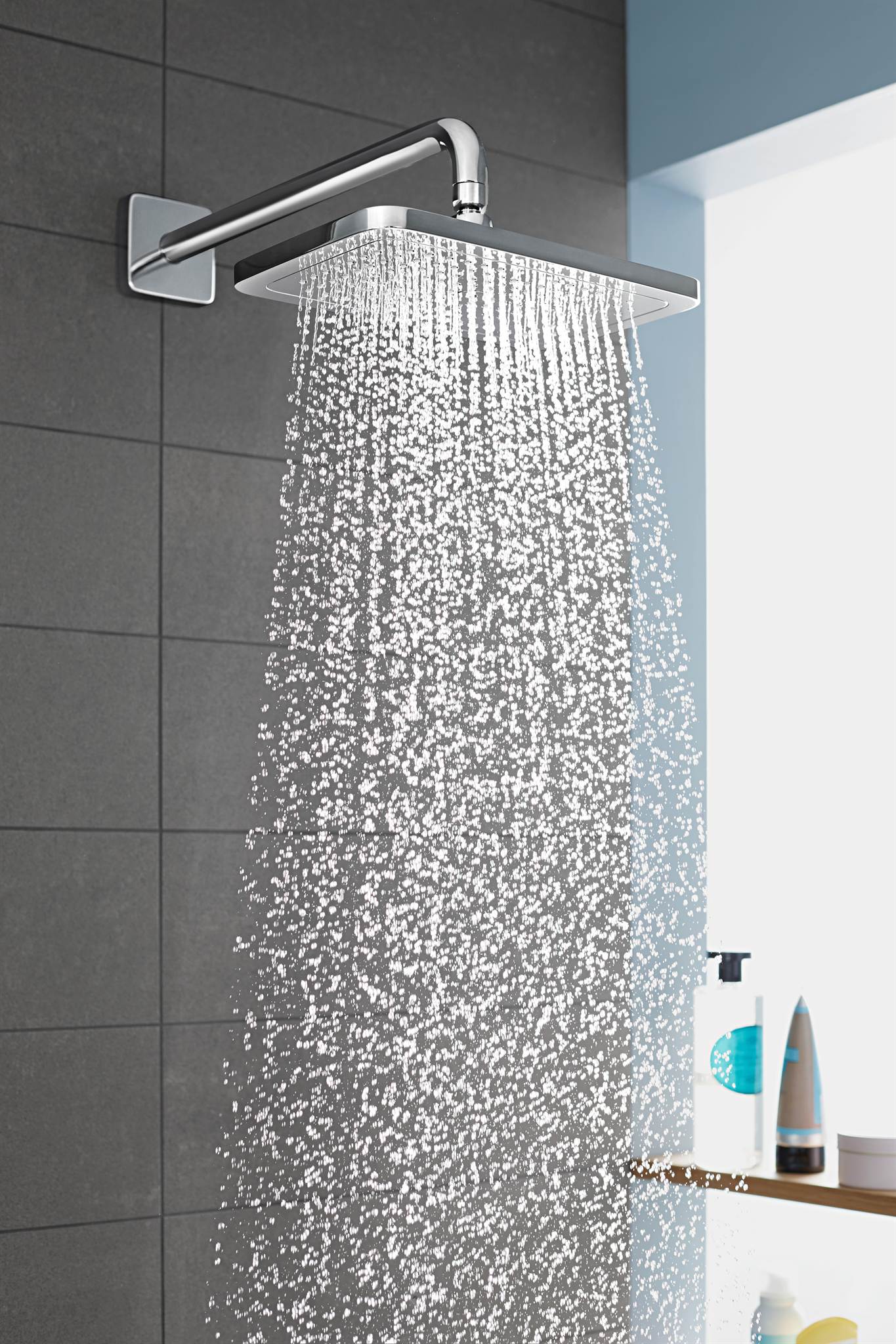DESZCZOWNICA  CROMA E SREBRNY OD HANSGROHE 26258000