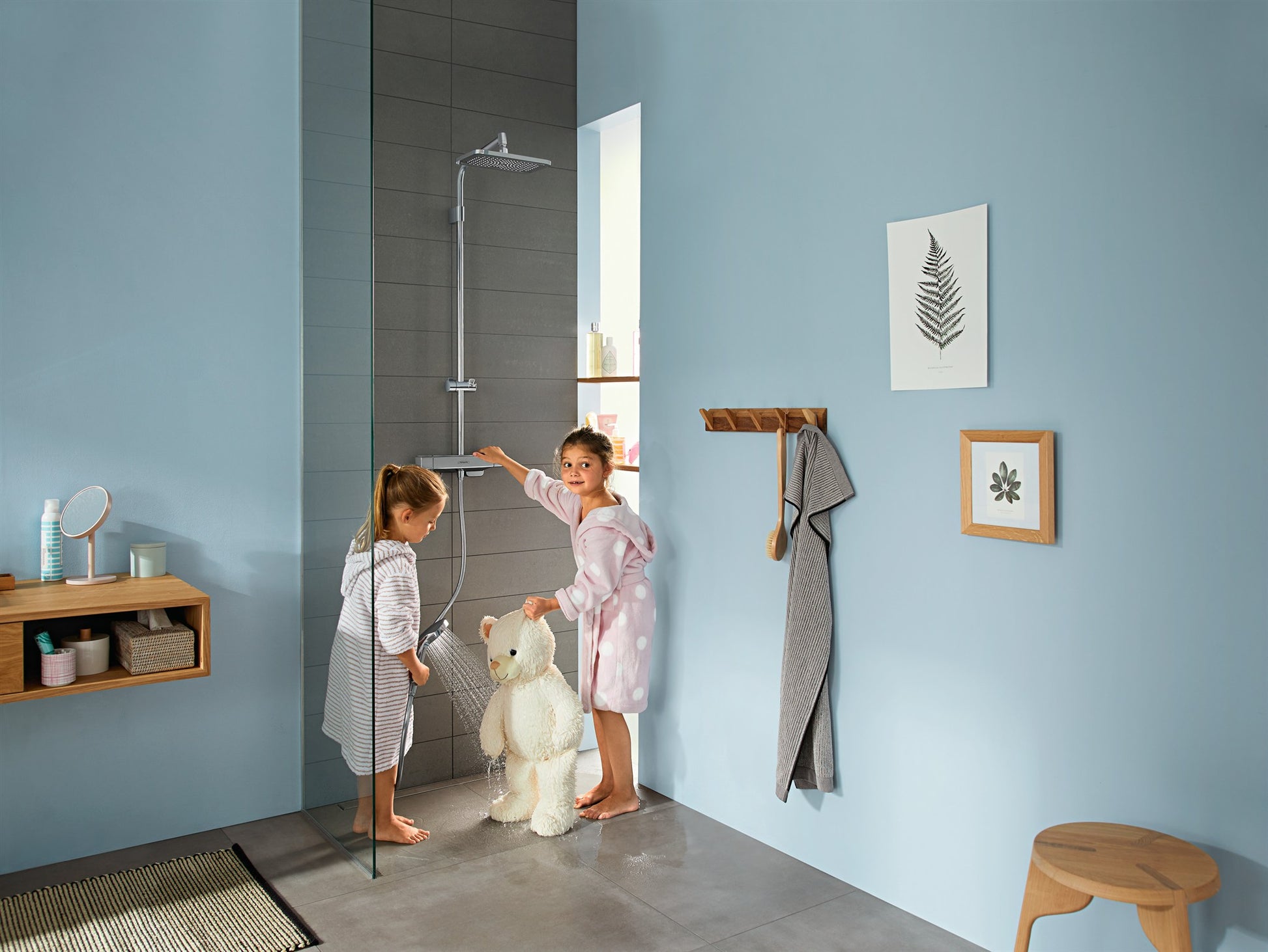 BATERIA WANNOWO-PRYSZNICOWA  CROMA E OD HANSGROHE 27630000