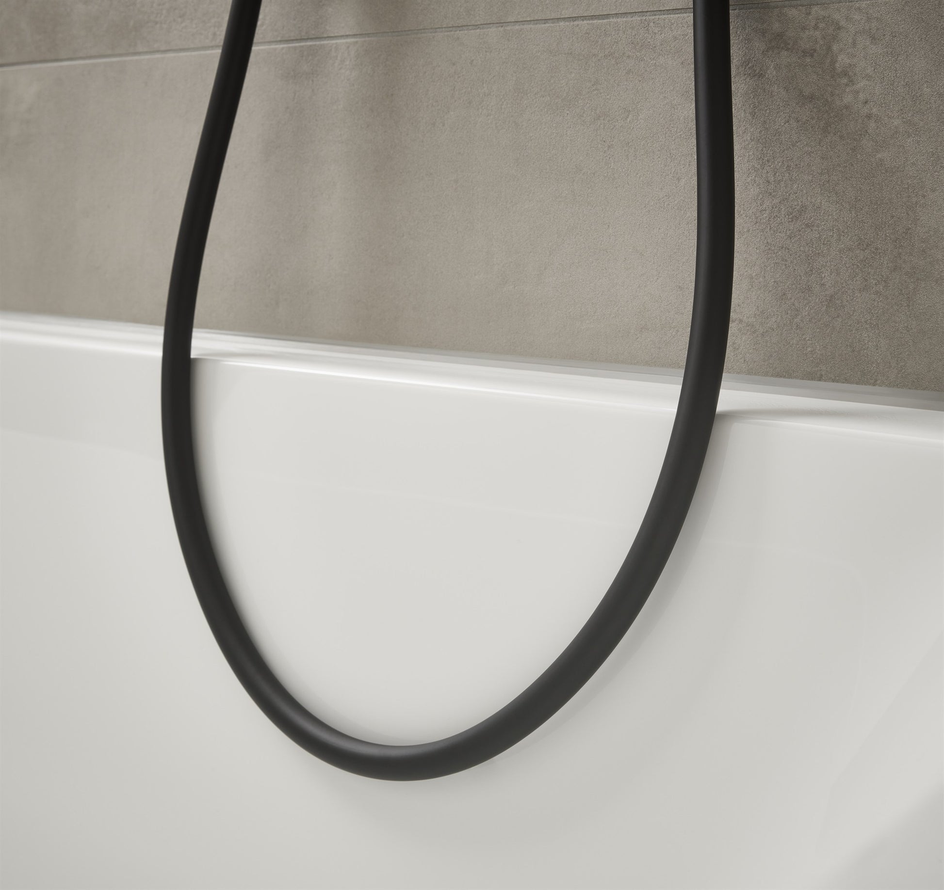 WĄŻ PRYSZNICOWY  ISIFLEX CZARNY OD HANSGROHE 28276670
