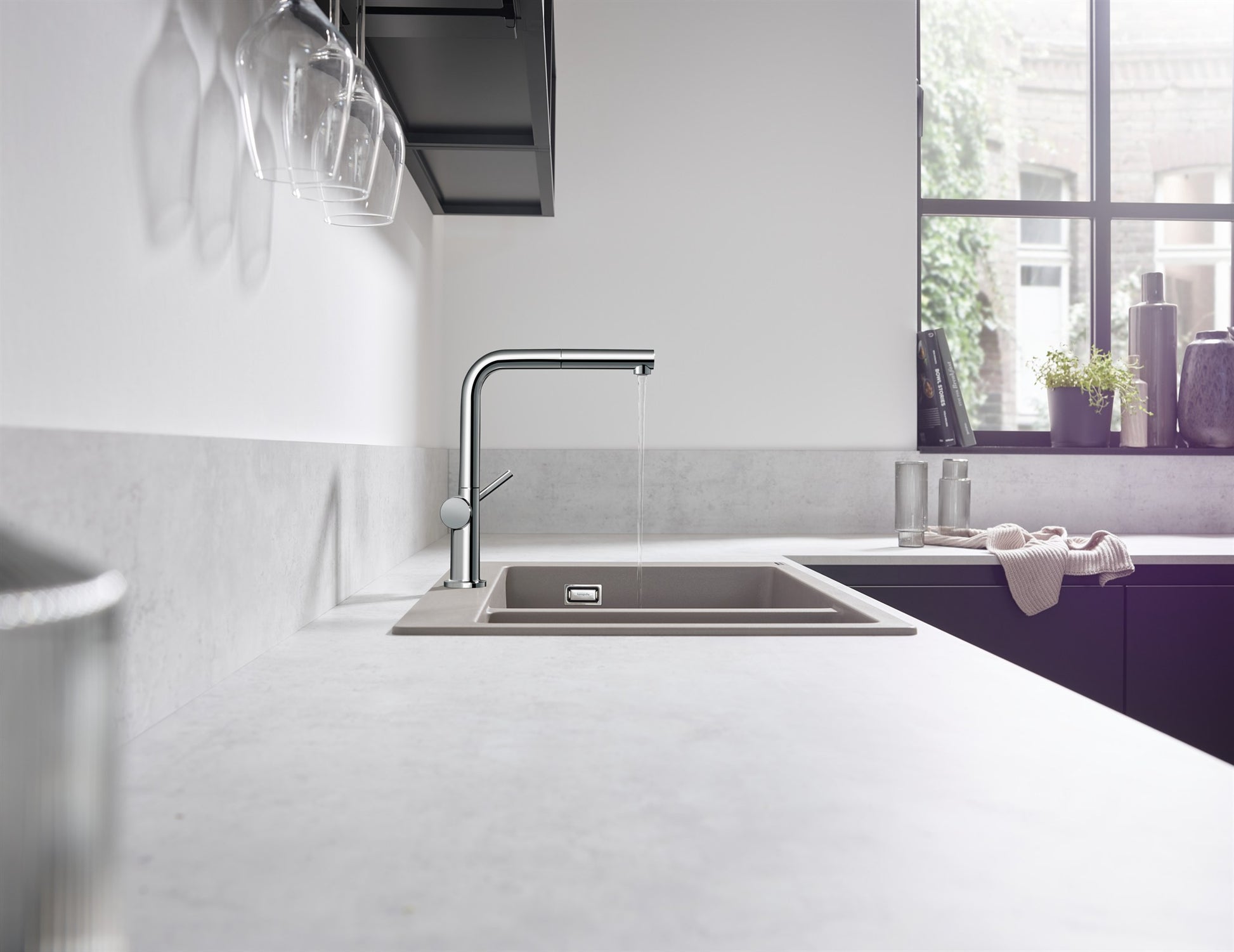 BATERIA KUCHENNA NATYNKOWA TALIS M54 SREBRNY OD HANSGROHE 72809000