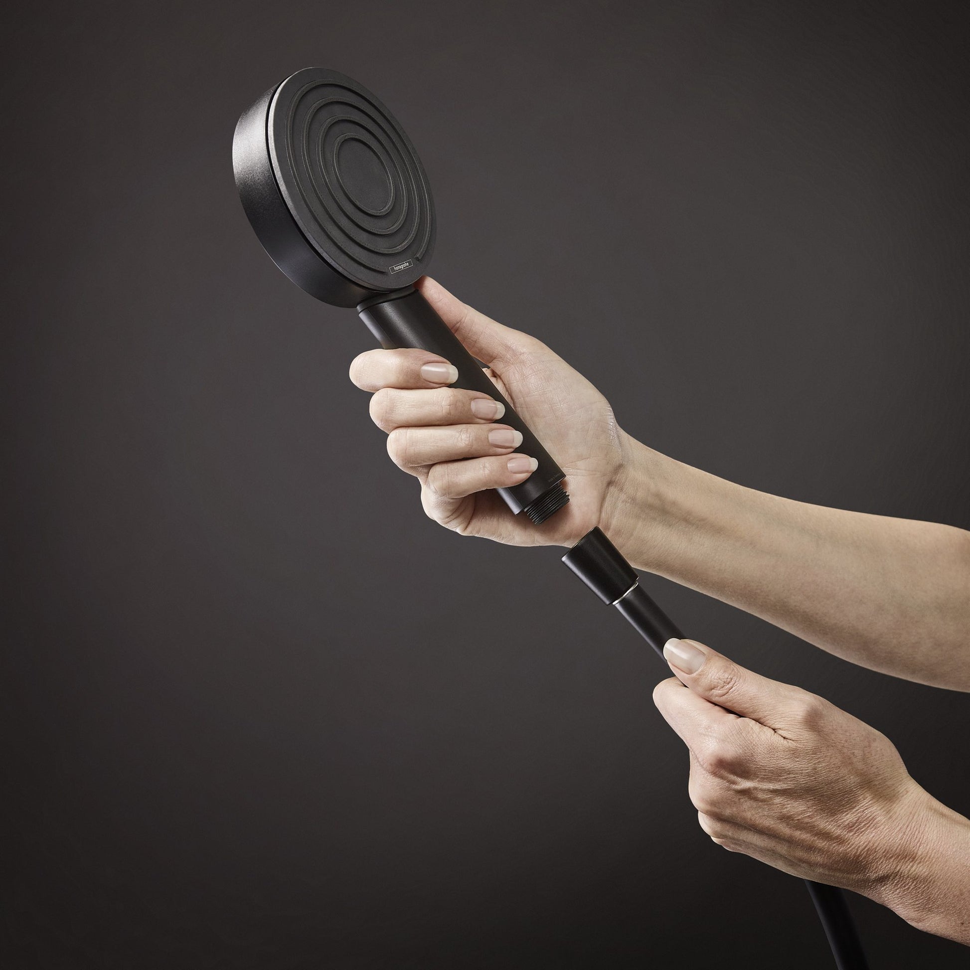 WĄŻ PRYSZNICOWY  ISIFLEX CZARNY OD HANSGROHE 28272670