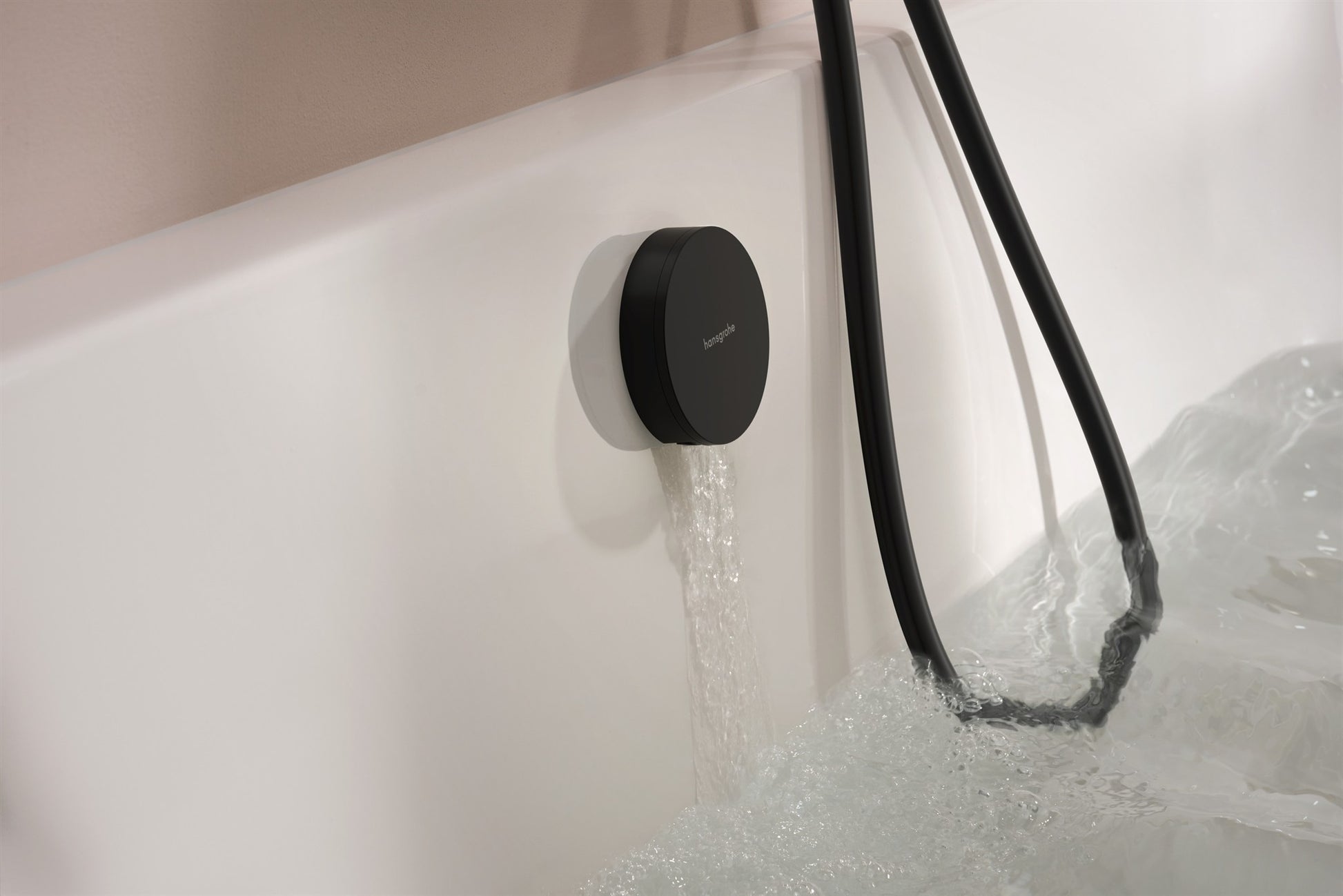 WĄŻ PRYSZNICOWY  ISIFLEX CZARNY OD HANSGROHE 28272670