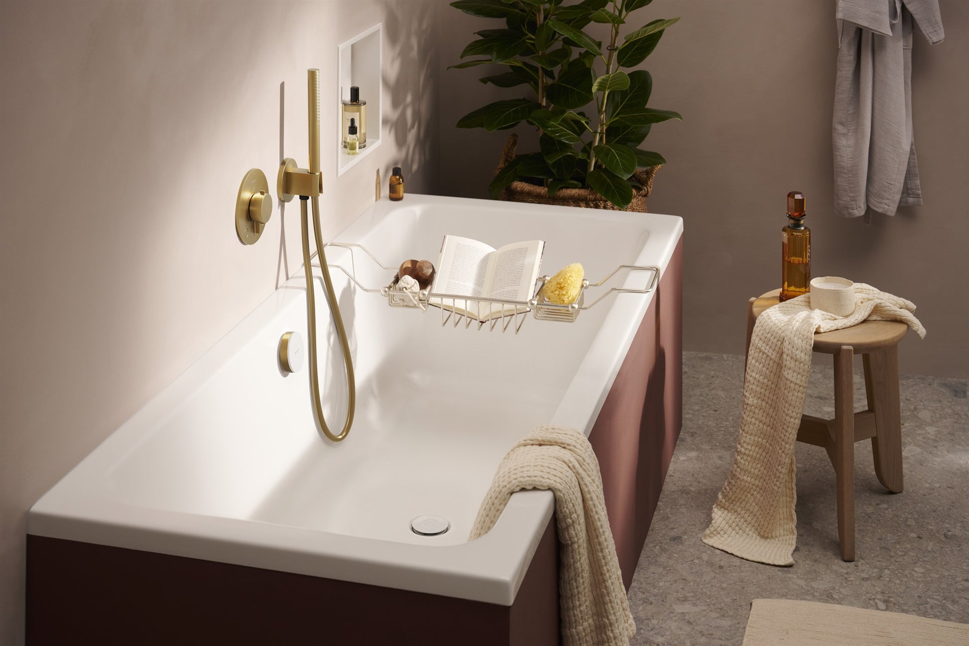 WĄŻ PRYSZNICOWY  ISIFLEX BRĄZOWY OD HANSGROHE 28272140