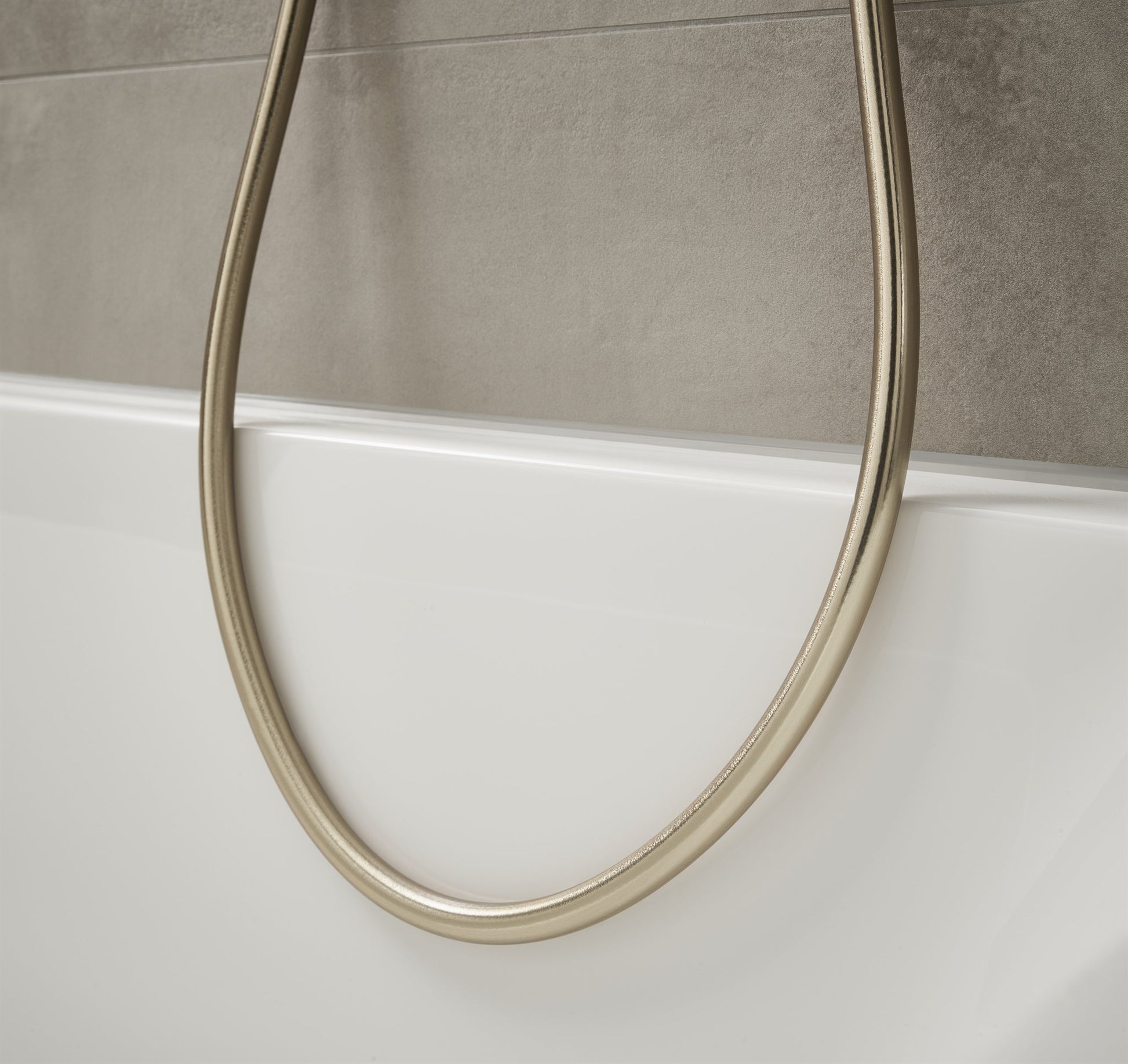 WĄŻ PRYSZNICOWY  ISIFLEX BRĄZOWY OD HANSGROHE 28272140