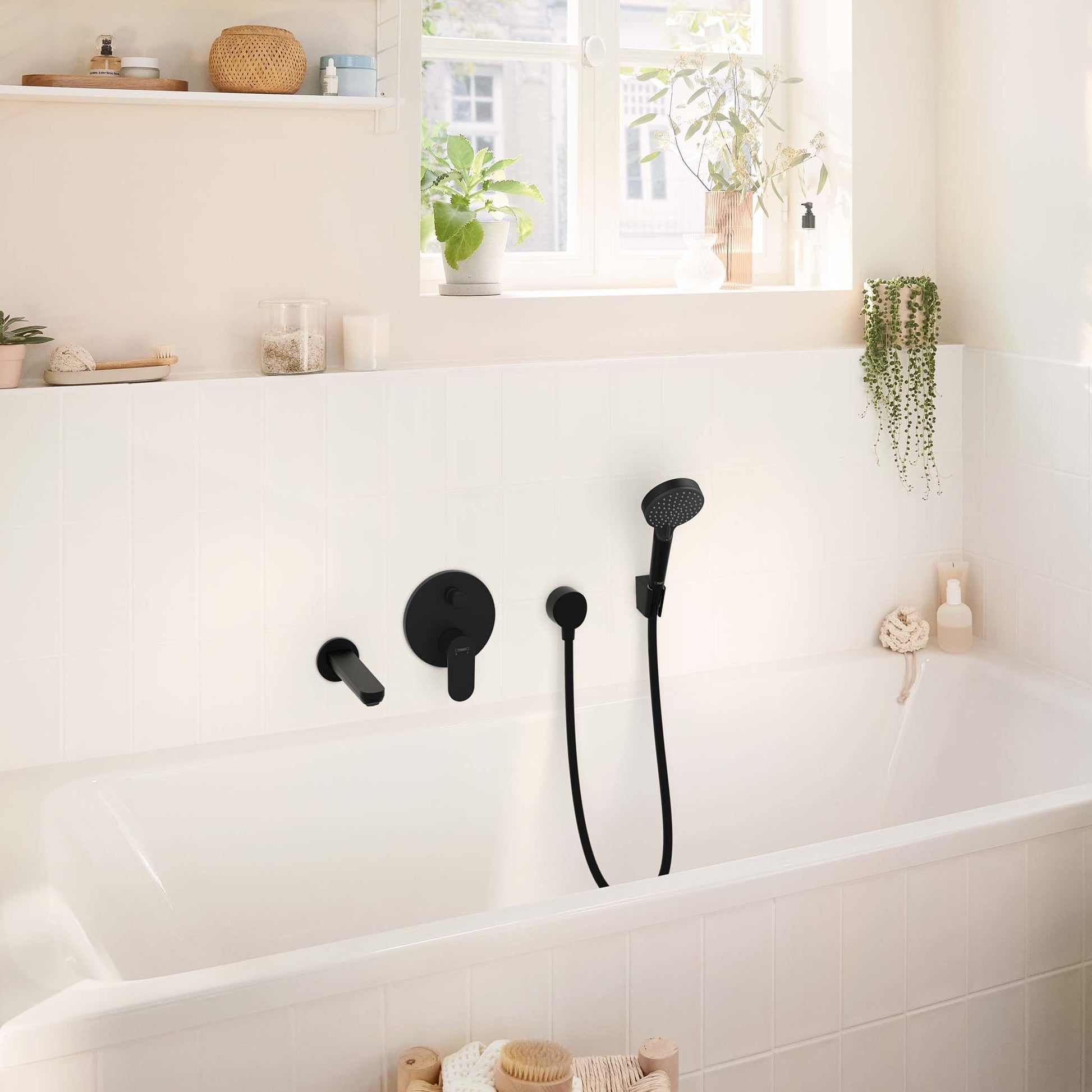 BATERIA WANNOWA VERNIS BLEND CZARNY OD HANSGROHE 71466670