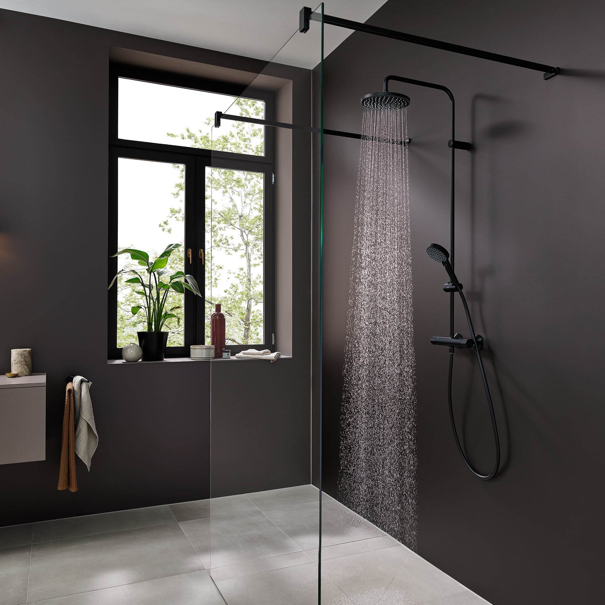 BATERIA WANNOWO-PRYSZNICOWA  VERNIS BLEND CZARNY OD HANSGROHE 26276670