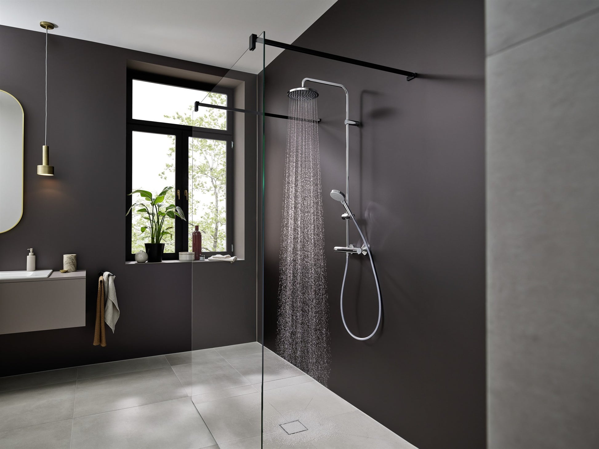 BATERIA WANNOWO-PRYSZNICOWA  VERNIS BLEND SREBRNY OD HANSGROHE 26276000