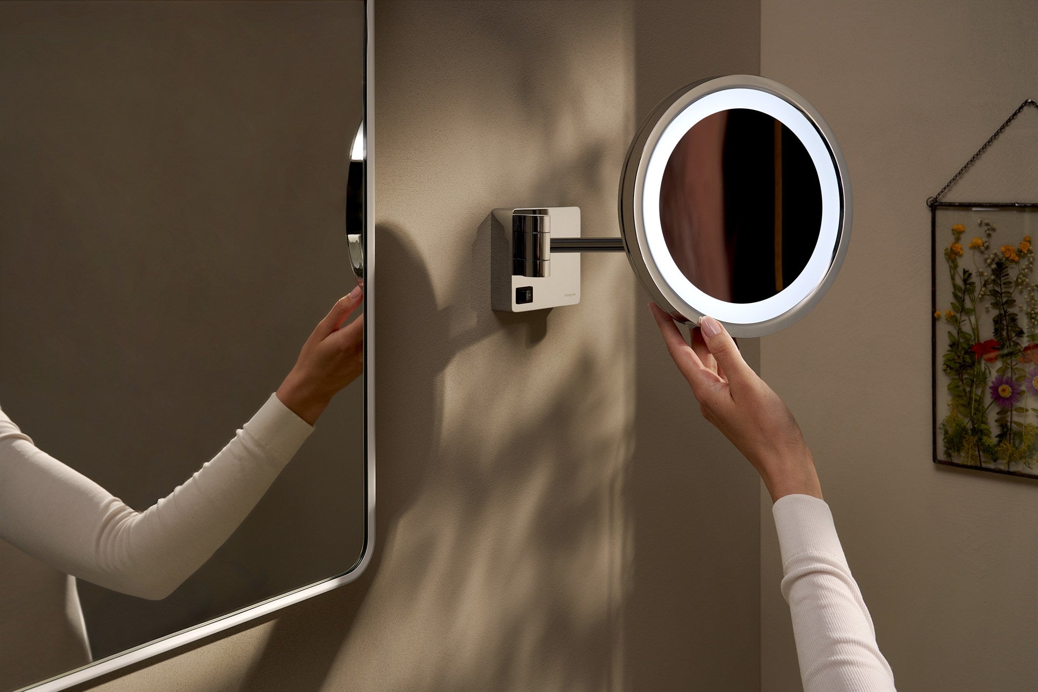 LUSTRO  ADDSTORIS SREBRNY OD HANSGROHE 41790000
