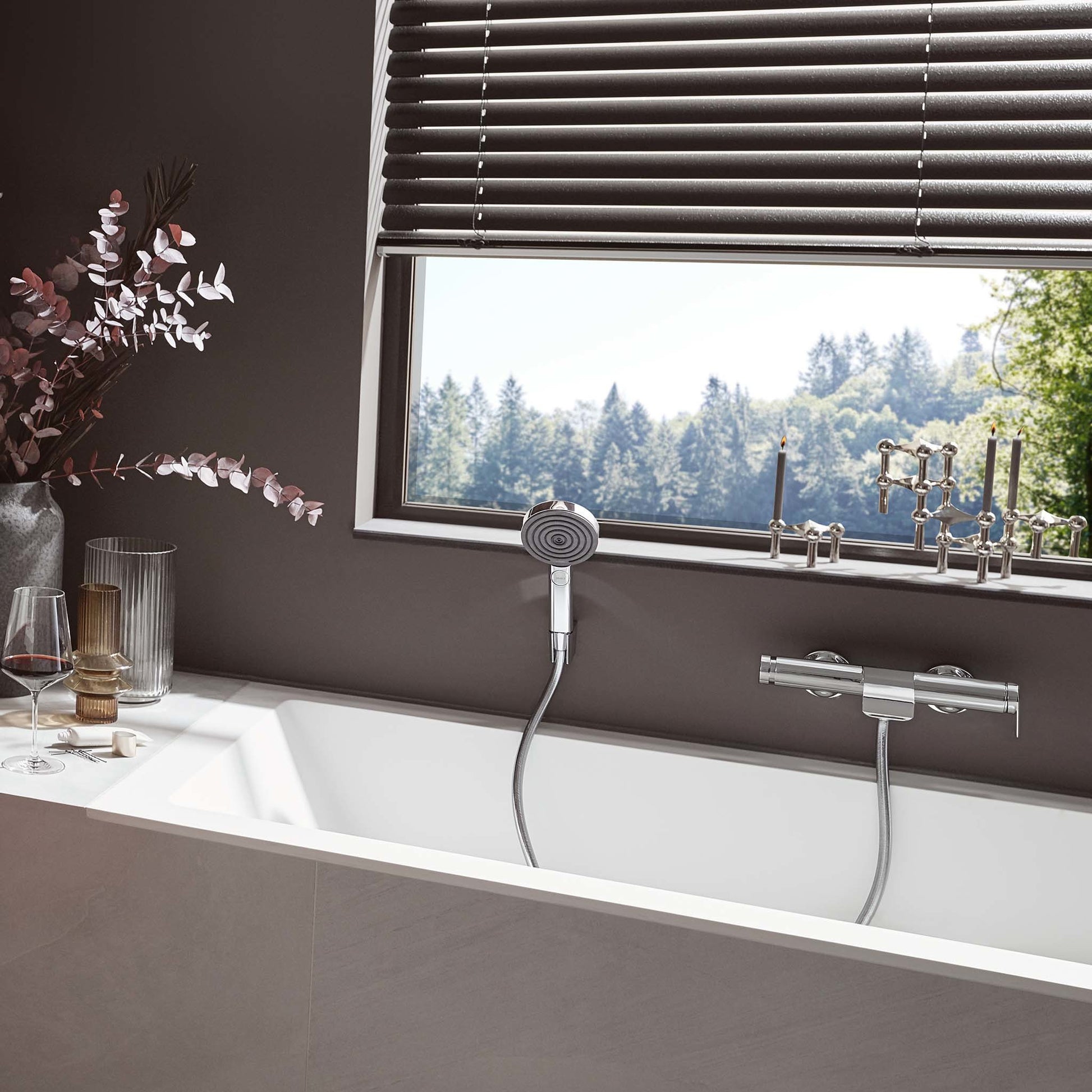 BATERIA WANNOWA VIVENIS SREBRNY OD HANSGROHE 75420000