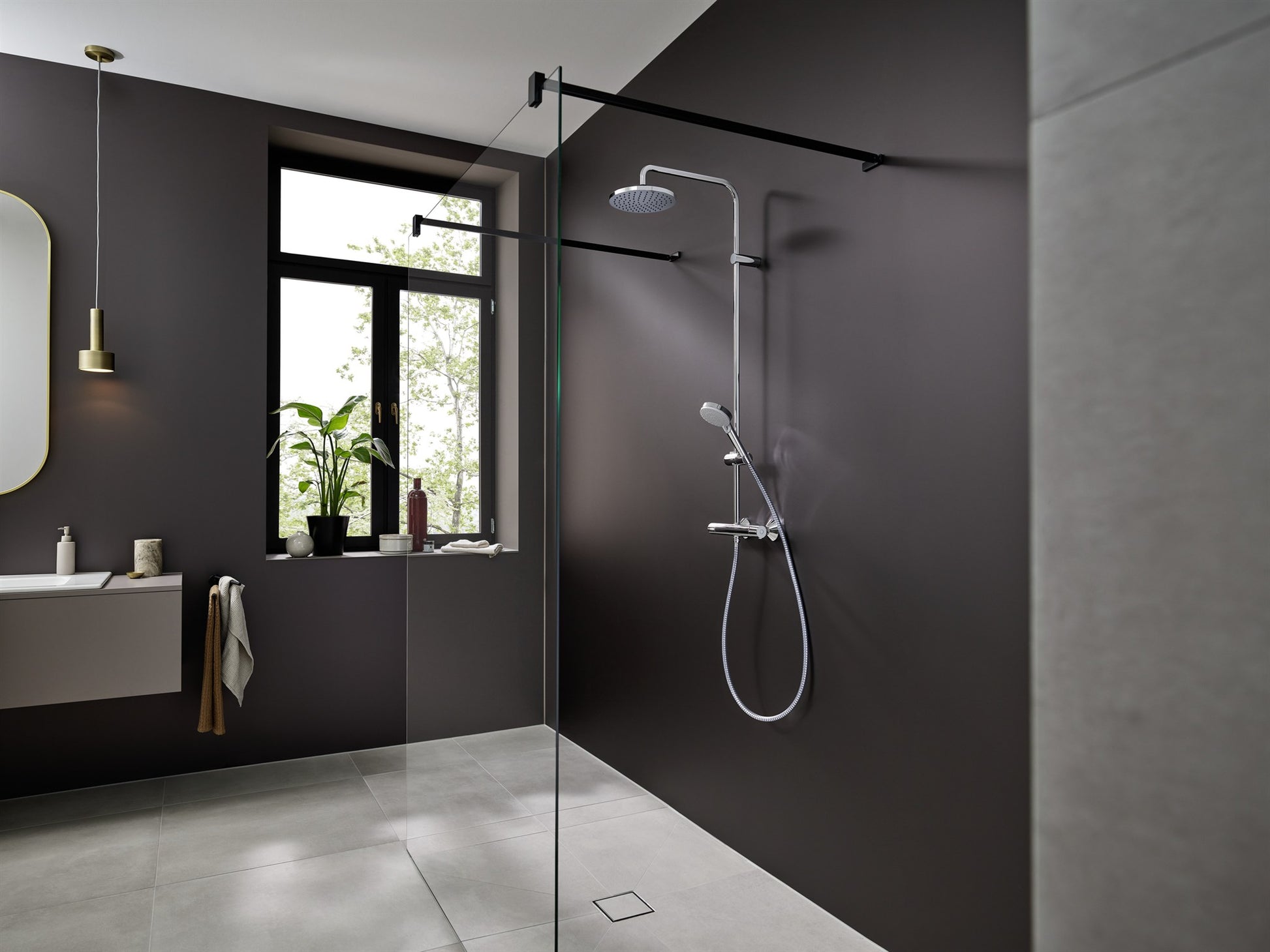 BATERIA WANNOWO-PRYSZNICOWA  VERNIS BLEND SREBRNY OD HANSGROHE 26089000