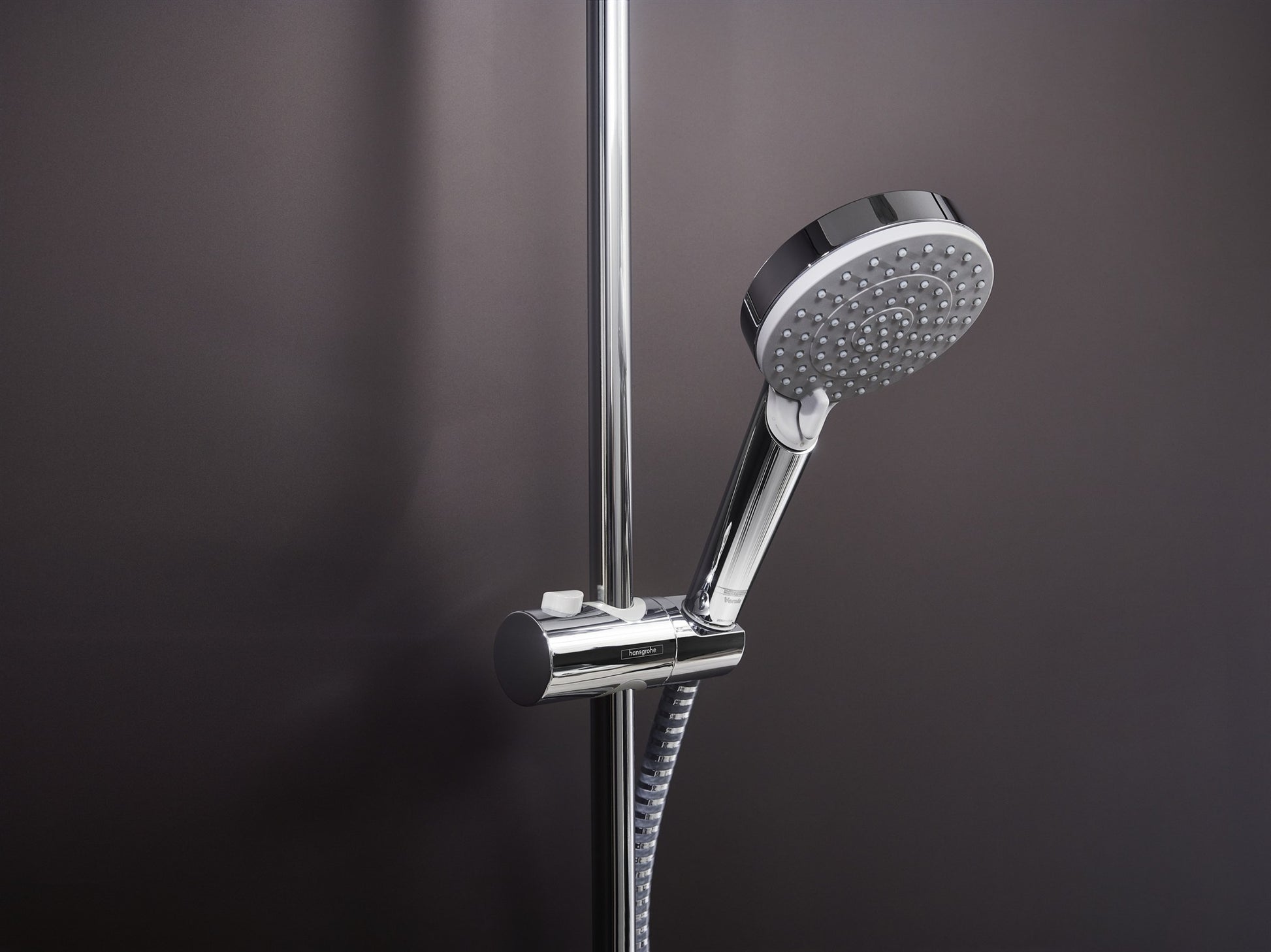 BATERIA WANNOWO-PRYSZNICOWA  VERNIS BLEND SREBRNY OD HANSGROHE 26089000