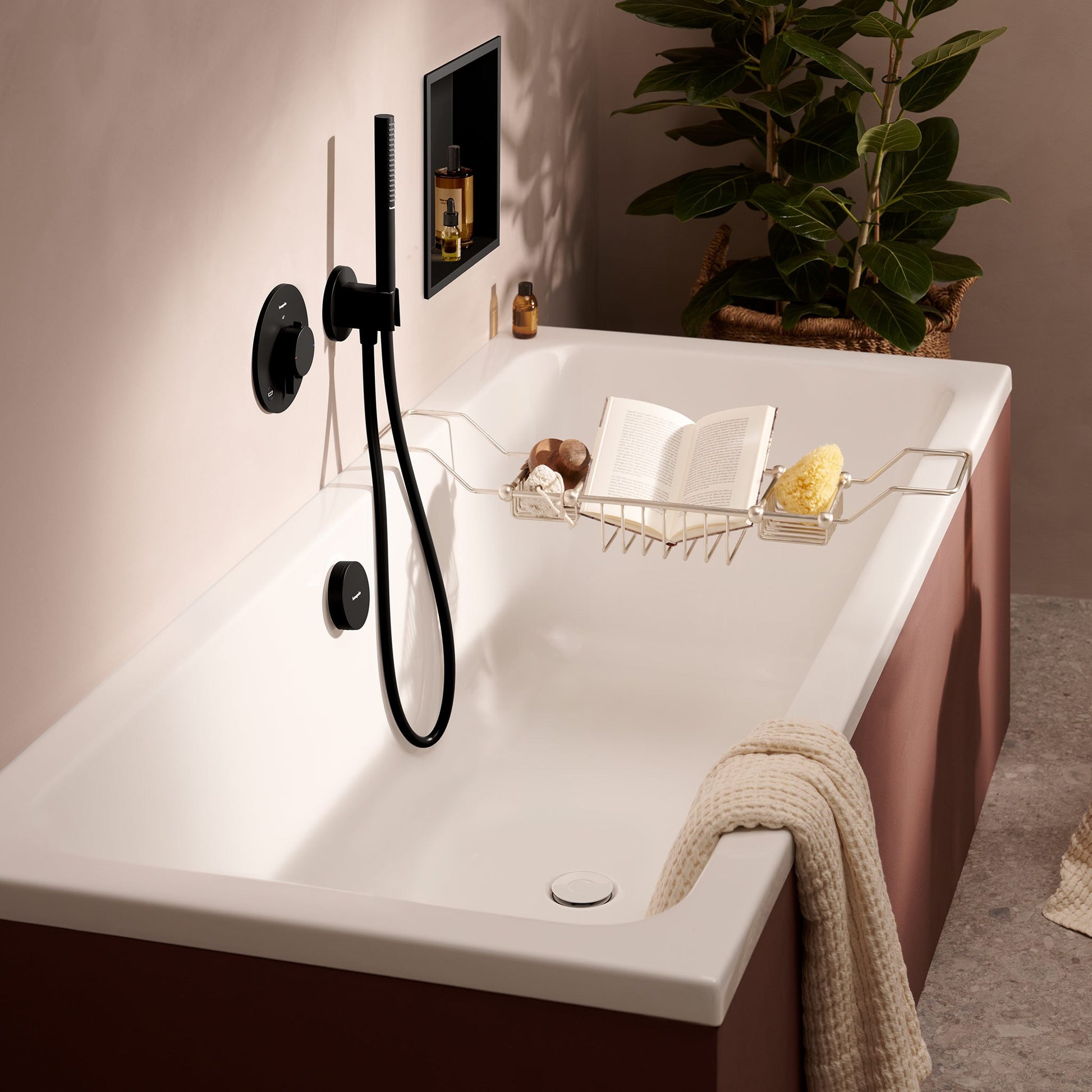 PRZYŁĄCZE KĄTOWE NATYNKOWA FIXFIT S CZARNY OD HANSGROHE 26888670