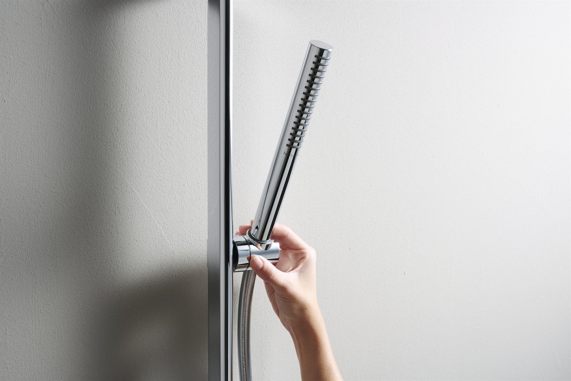 SŁUCHAWKA PRYSZNICOWA  PULSIFY S SREBRNY OD HANSGROHE 24125000