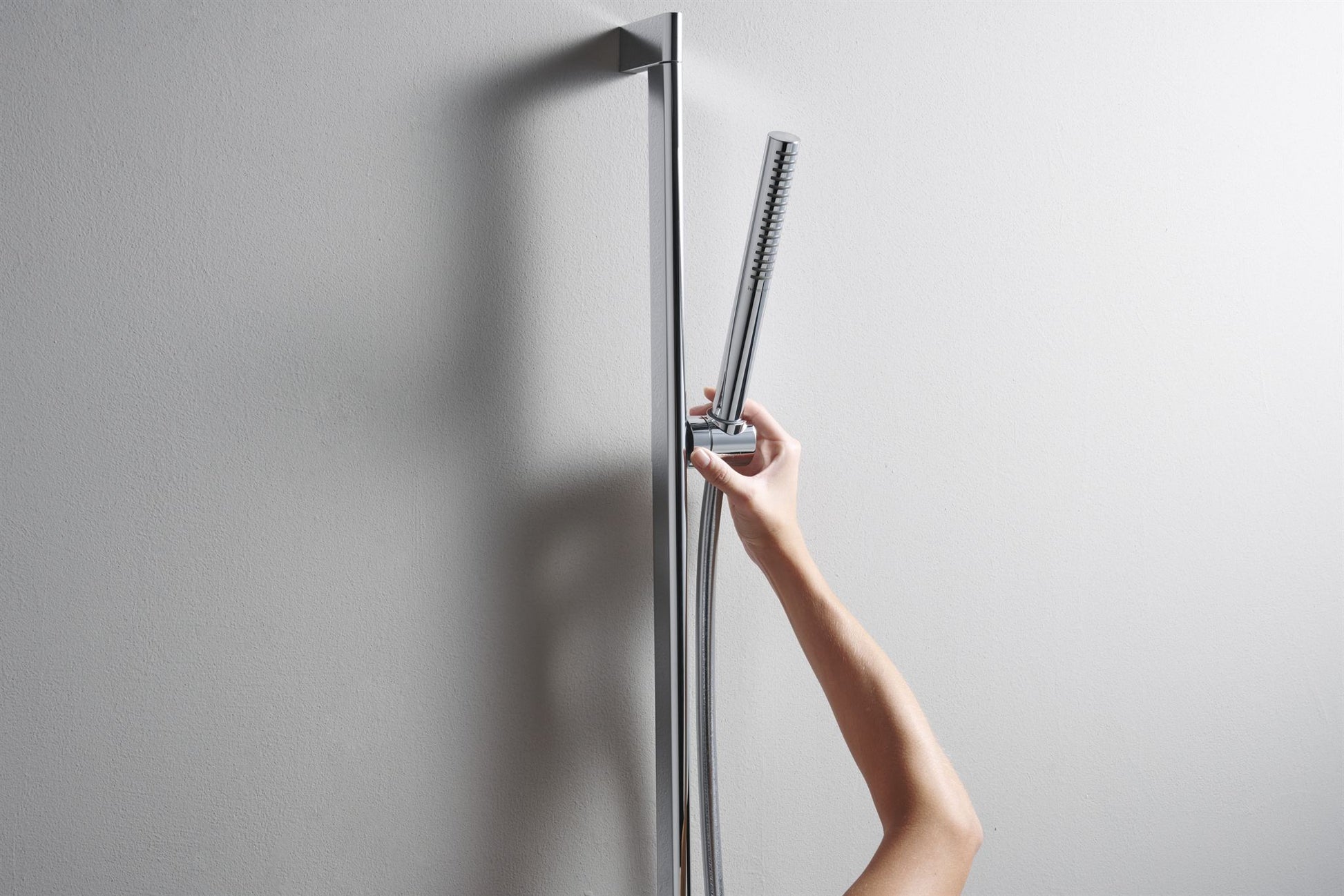 SŁUCHAWKA PRYSZNICOWA  PULSIFY S SREBRNY OD HANSGROHE 24125000
