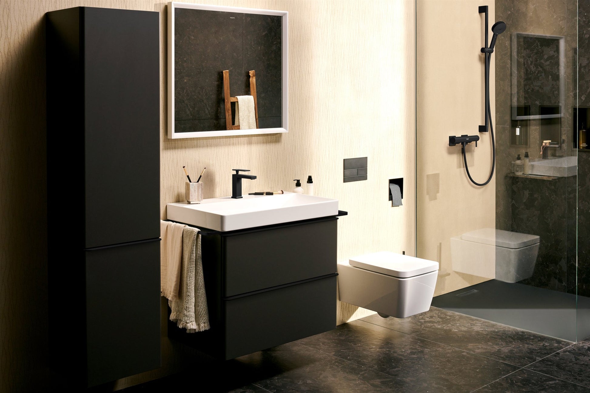 SŁUCHAWKA PRYSZNICOWA  PULSIFY SELECT S CZARNY OD HANSGROHE 24111670