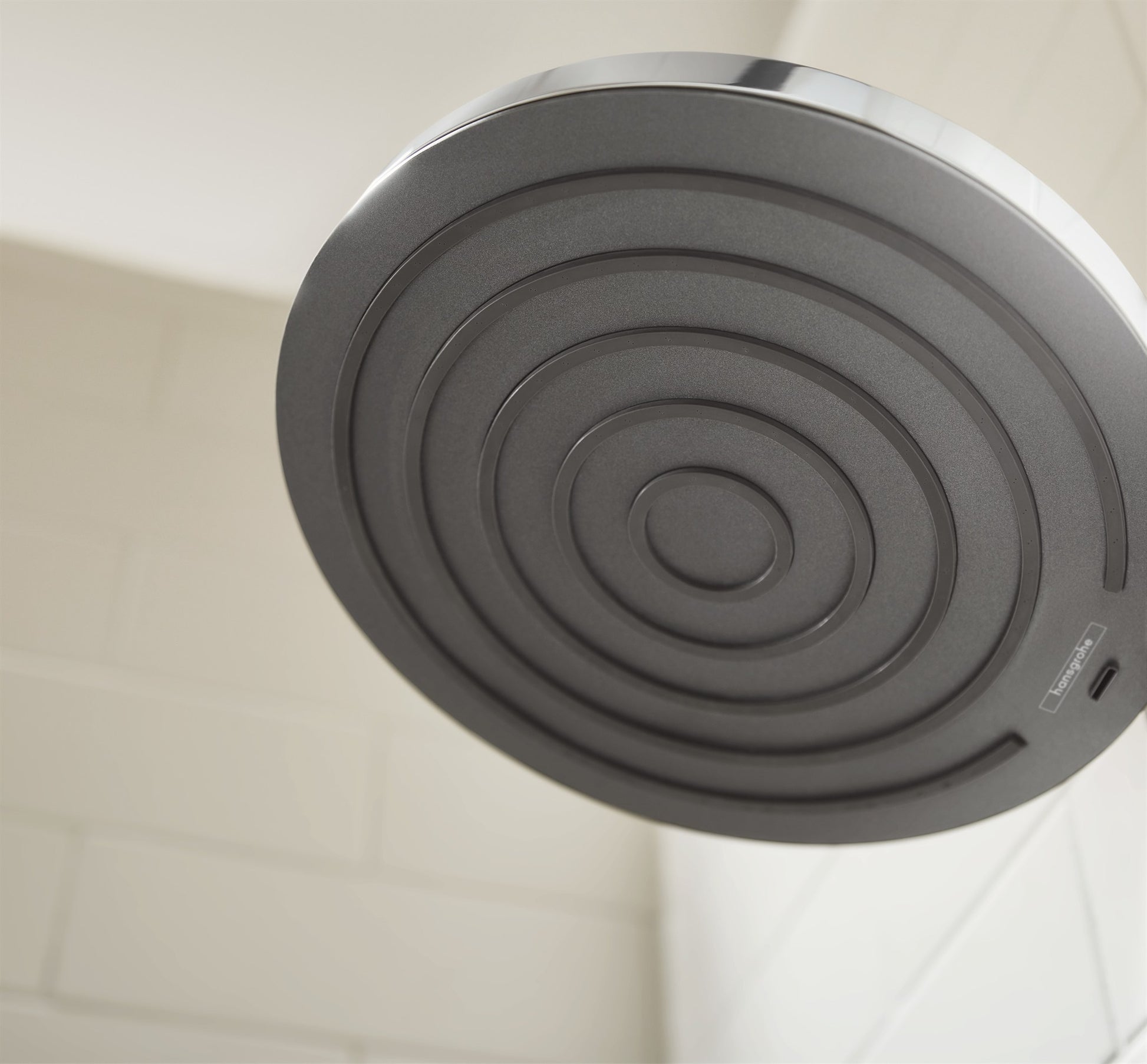 BATERIA WANNOWO-PRYSZNICOWA  PULSIFY S SREBRNY OD HANSGROHE 24240000