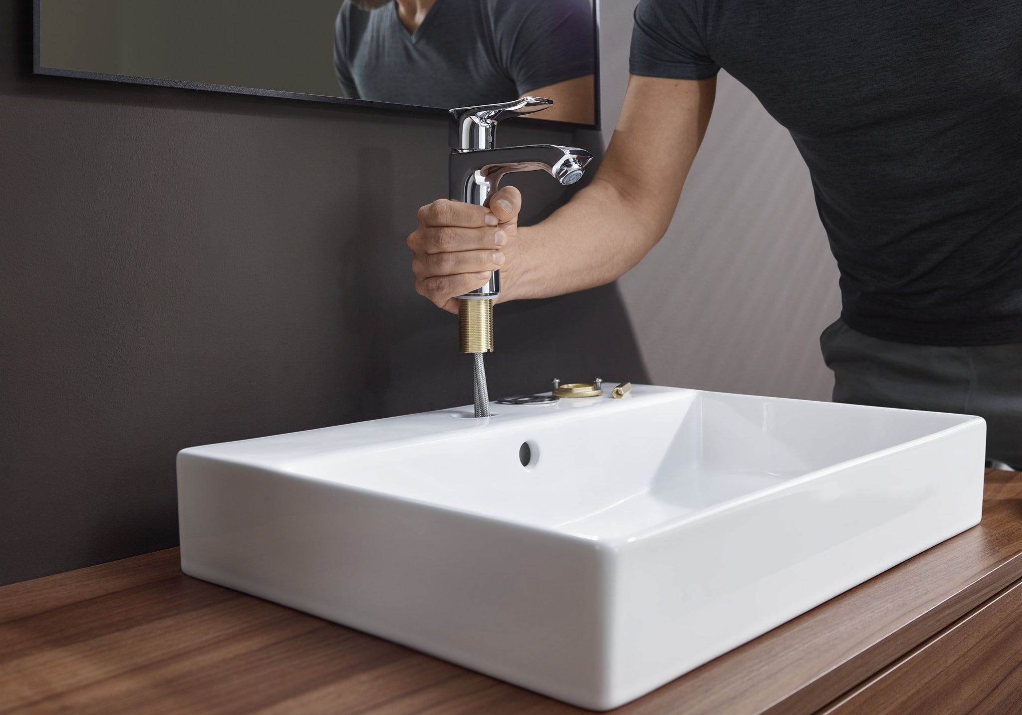 BATERIA UMYWALKOWA NISKA METRIS OD HANSGROHE 31080000
