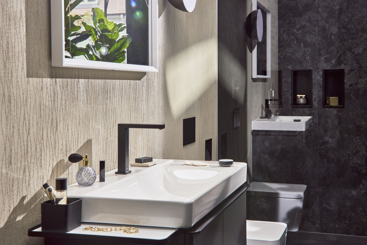 UMYWALKA WISZĄCA XELU Q BIAŁY OD HANSGROHE 61025450