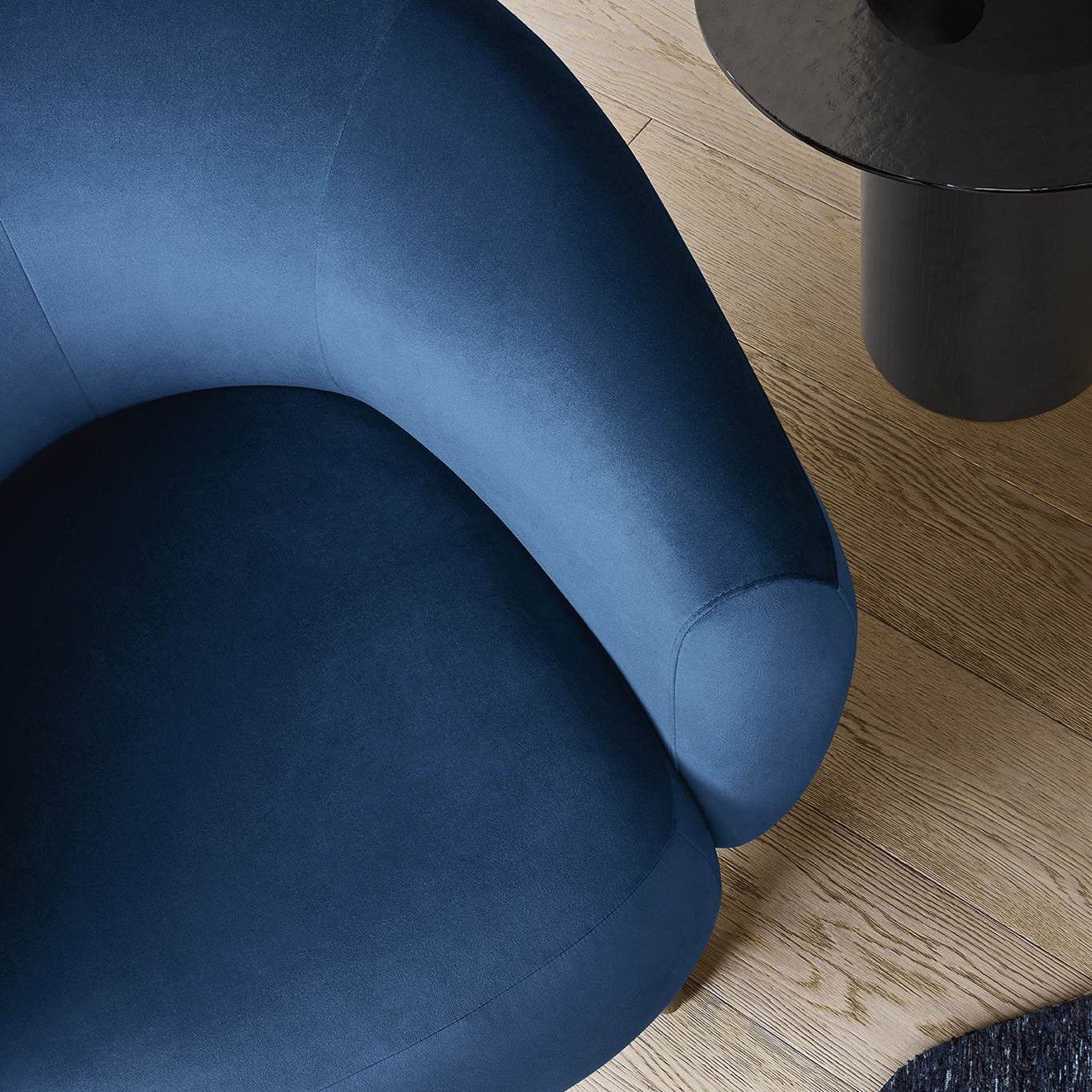 FOTEL RIO OD CALLIGARIS