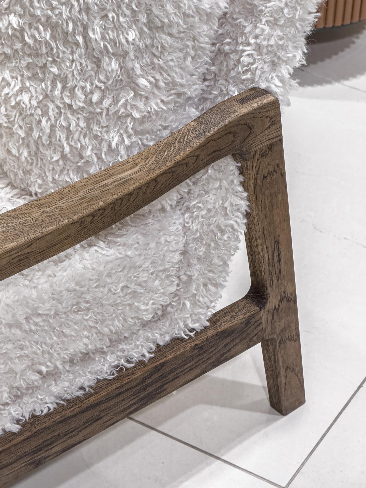 FOTEL MOUNT OD MAXLIVING