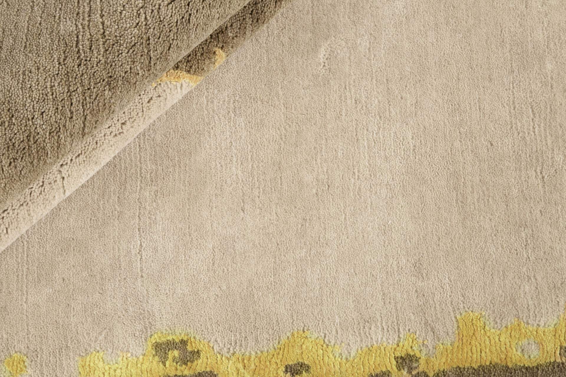 DYWAN PROSTOKĄTNY NEW AGE RUNWAY YELLOW 300 x  CM OD CARPETS & MORE