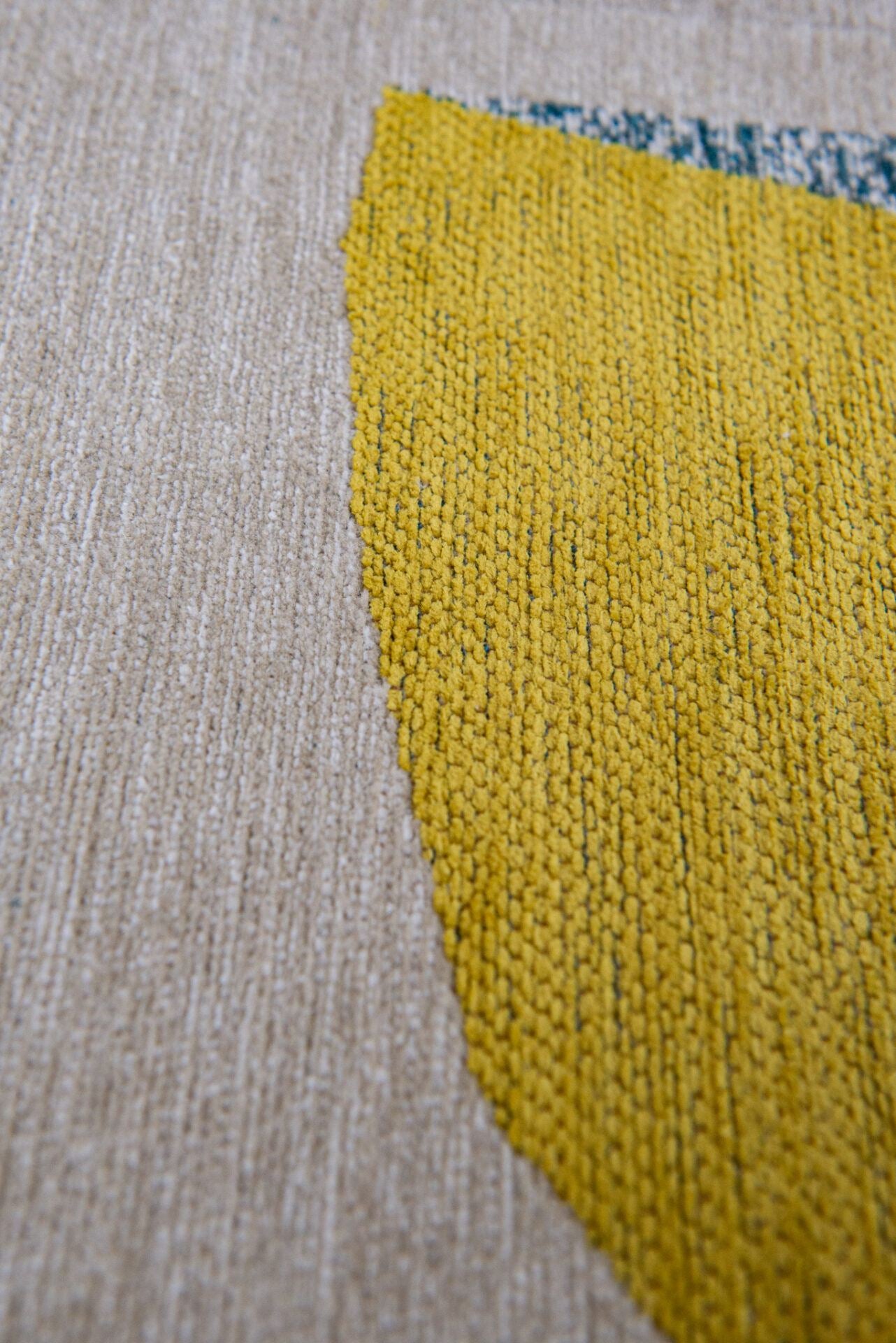DYWAN OKRĄGŁY SHAPES DUCK SONG 240 x  CM OD CARPETS & MORE