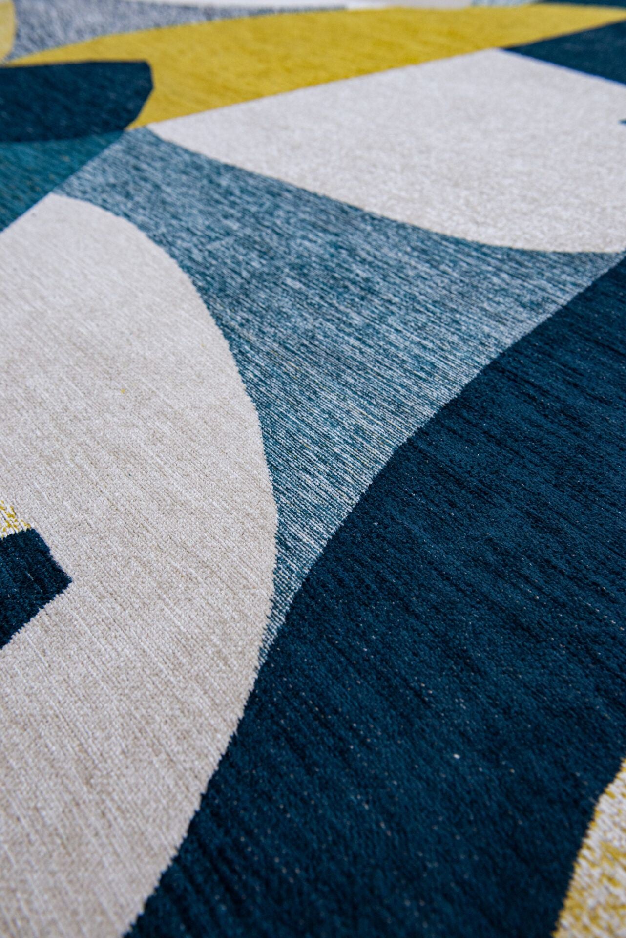 DYWAN PROSTOKĄTNY SHAPES DUCK SONG  x  cm od CARPETS & MORE