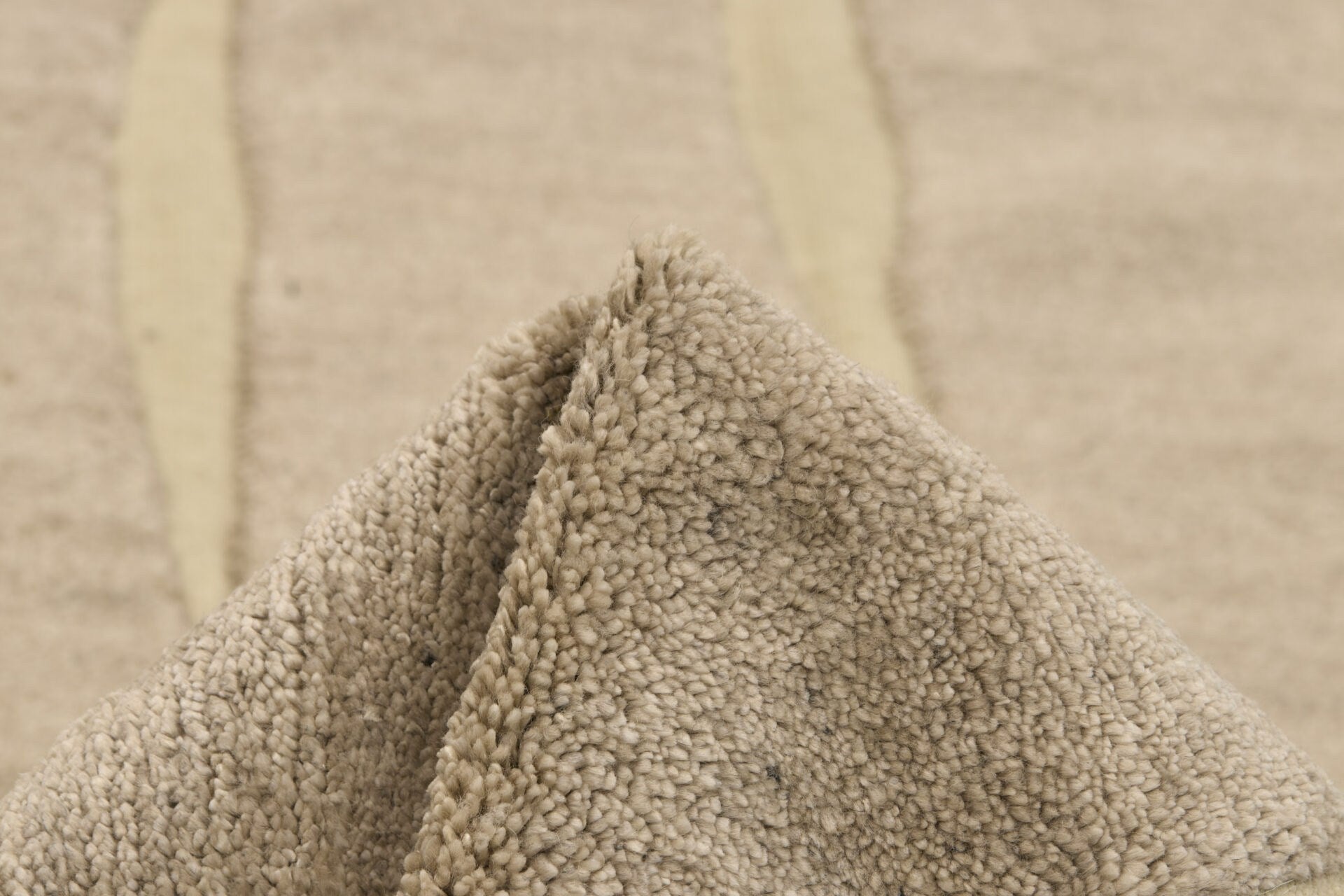 DYWAN PROSTOKĄTNY LANDSCAPE STREAM BEIGE  x  cm od CARPETS & MORE