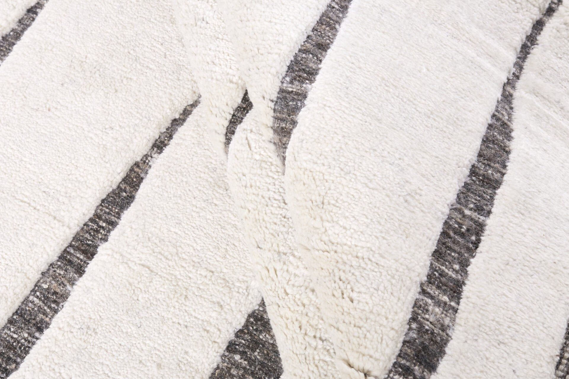 DYWAN PROSTOKĄTNY LANDSCAPE STREAM NATURE  x  cm od CARPETS & MORE
