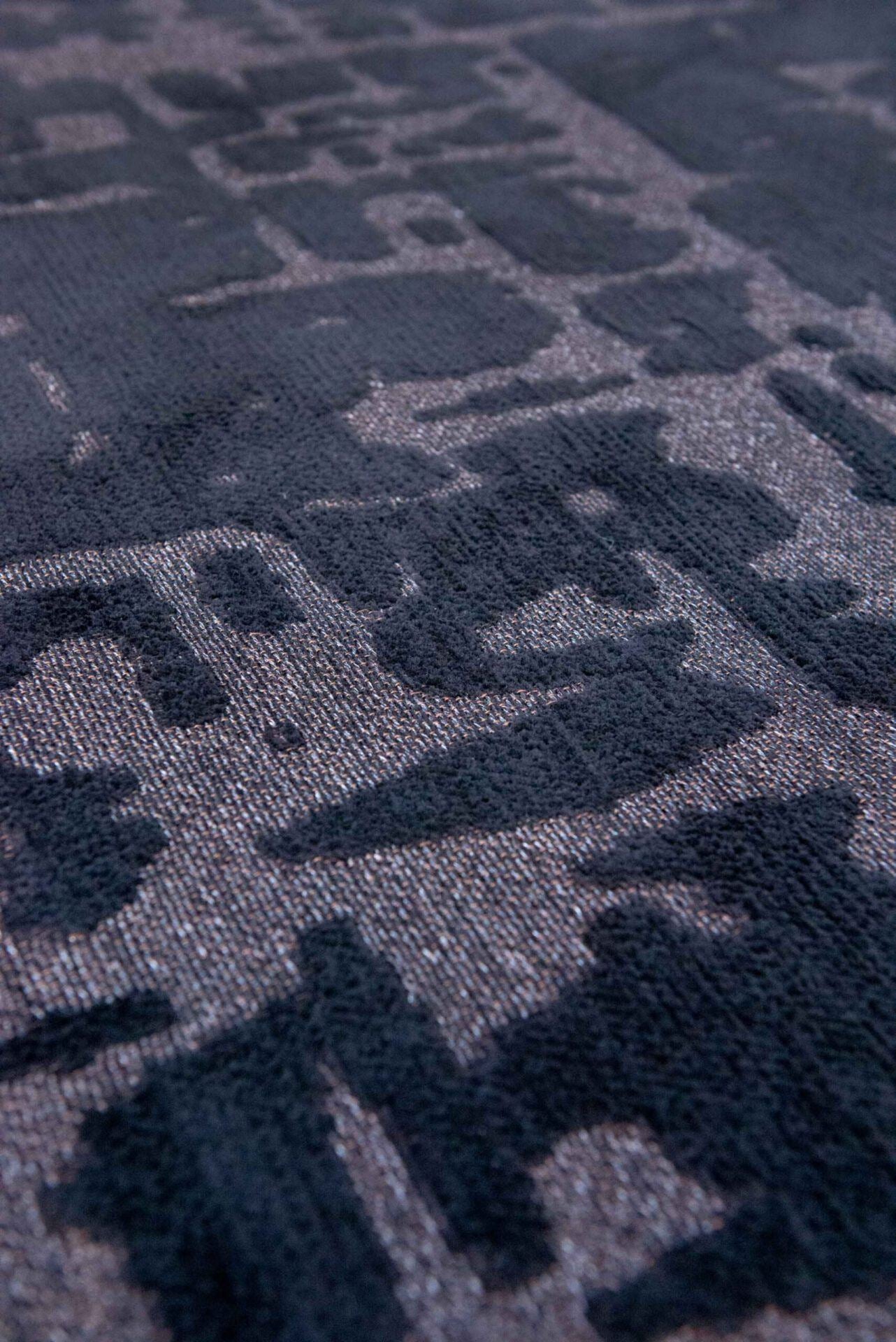 DYWAN PROSTOKĄTNY BAOBAB BLACK WATER  x  cm od CARPETS & MORE