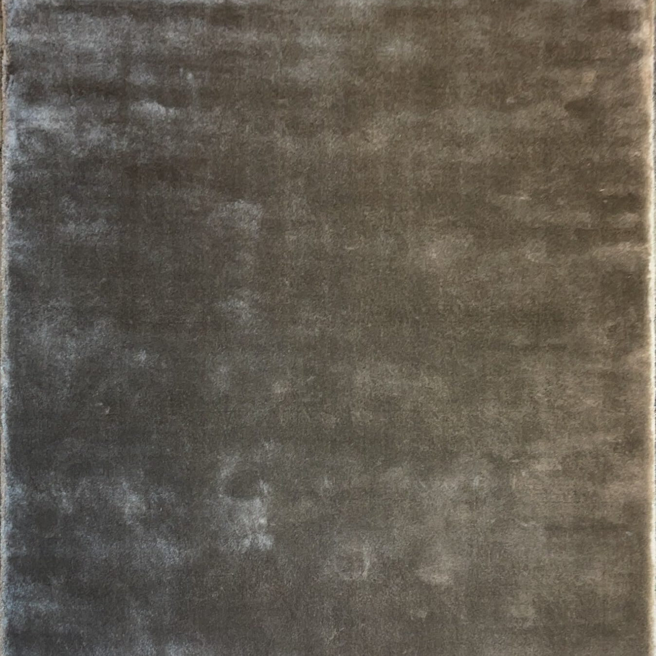 DYWAN PROSTOKĄTNY LONGBARN LISCIO EUKALIPTUS  x  cm od CARPETS & MORE