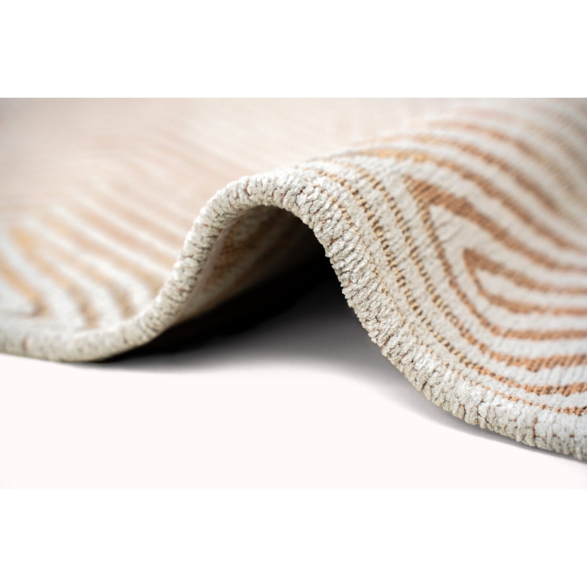 DYWAN PROSTOKĄTNY CORAL INDIAN SAND 240 X 170 CM OD LOUIS DE POORTERE