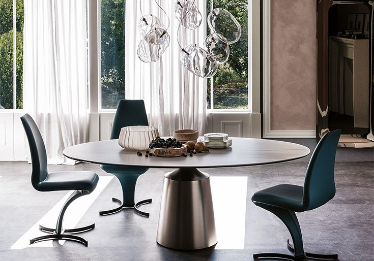 STÓŁ YODA OD CATTELAN ITALIA
