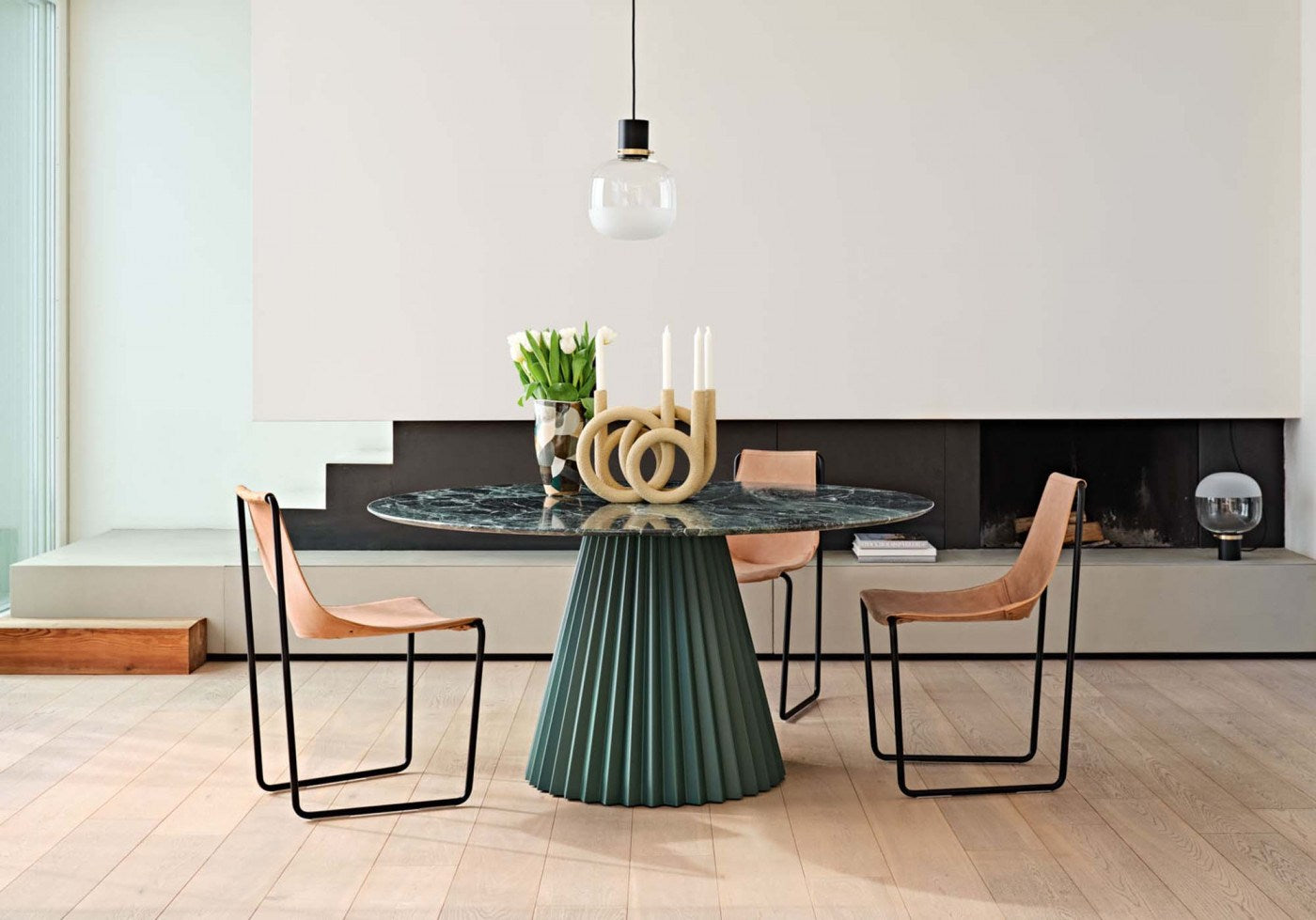 STÓŁ PLISSE OD MIDJ