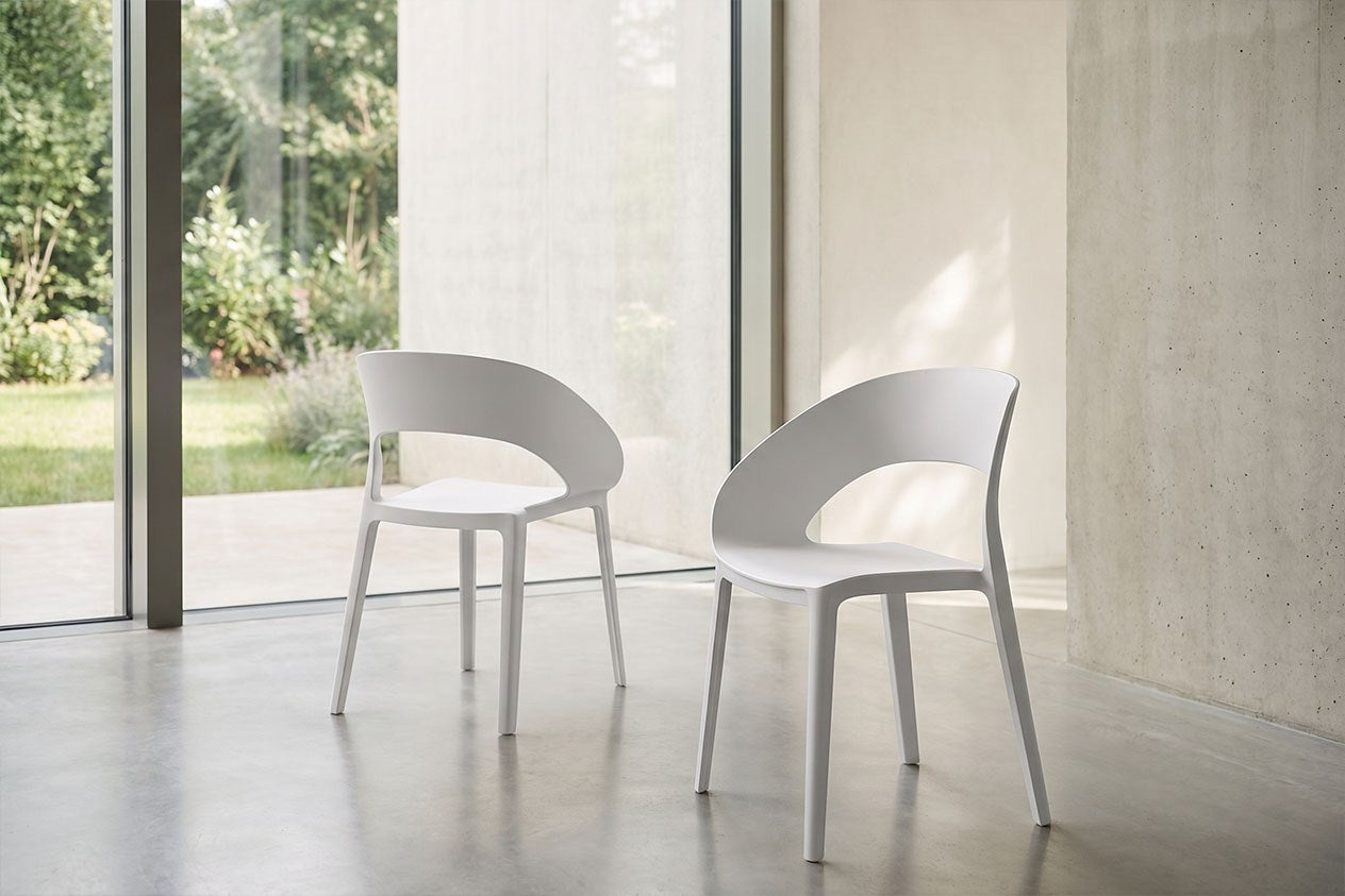 KRZESŁO PLASTIKOWE MOLLY LIGHT GREY OD MAXLIVING