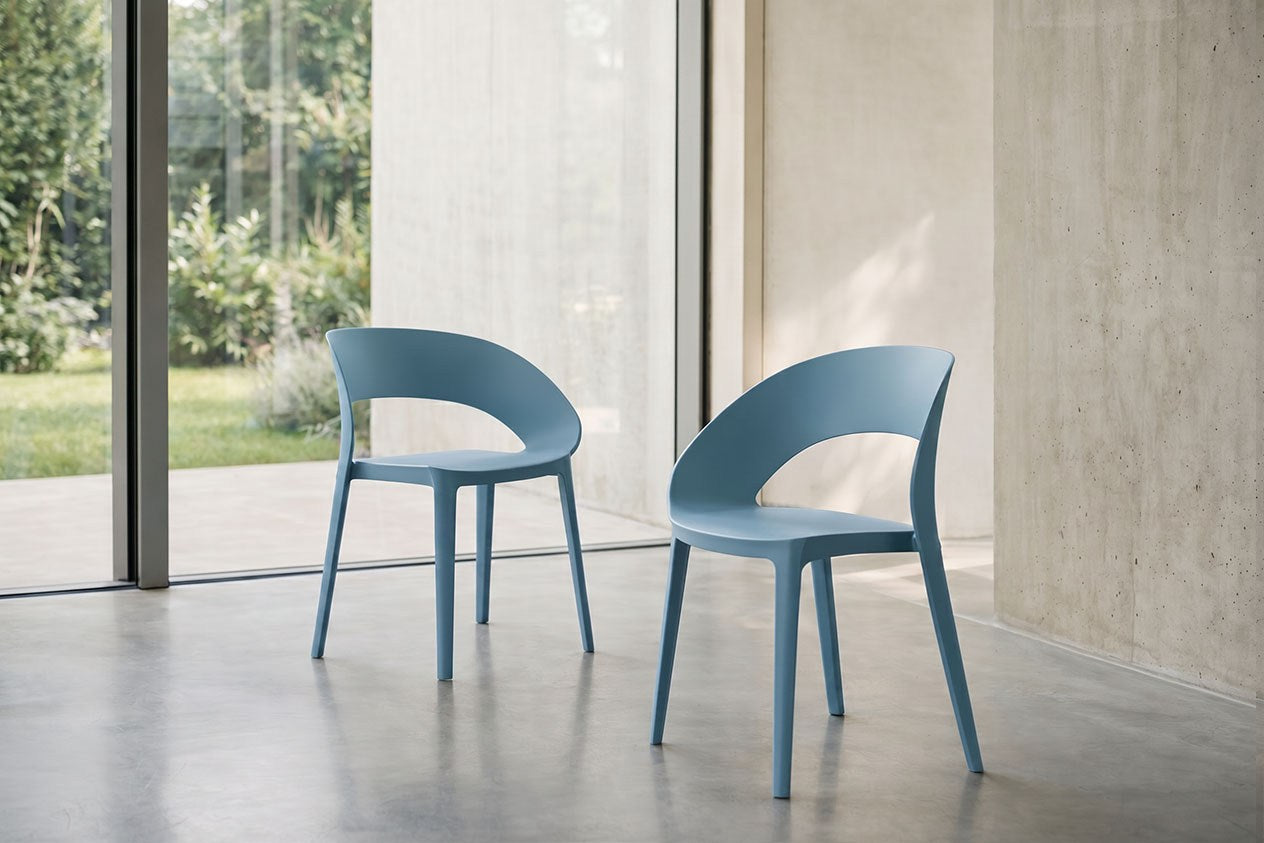KRZESŁO PLASTIKOWE MOLLY BLUE OD MAXLIVING