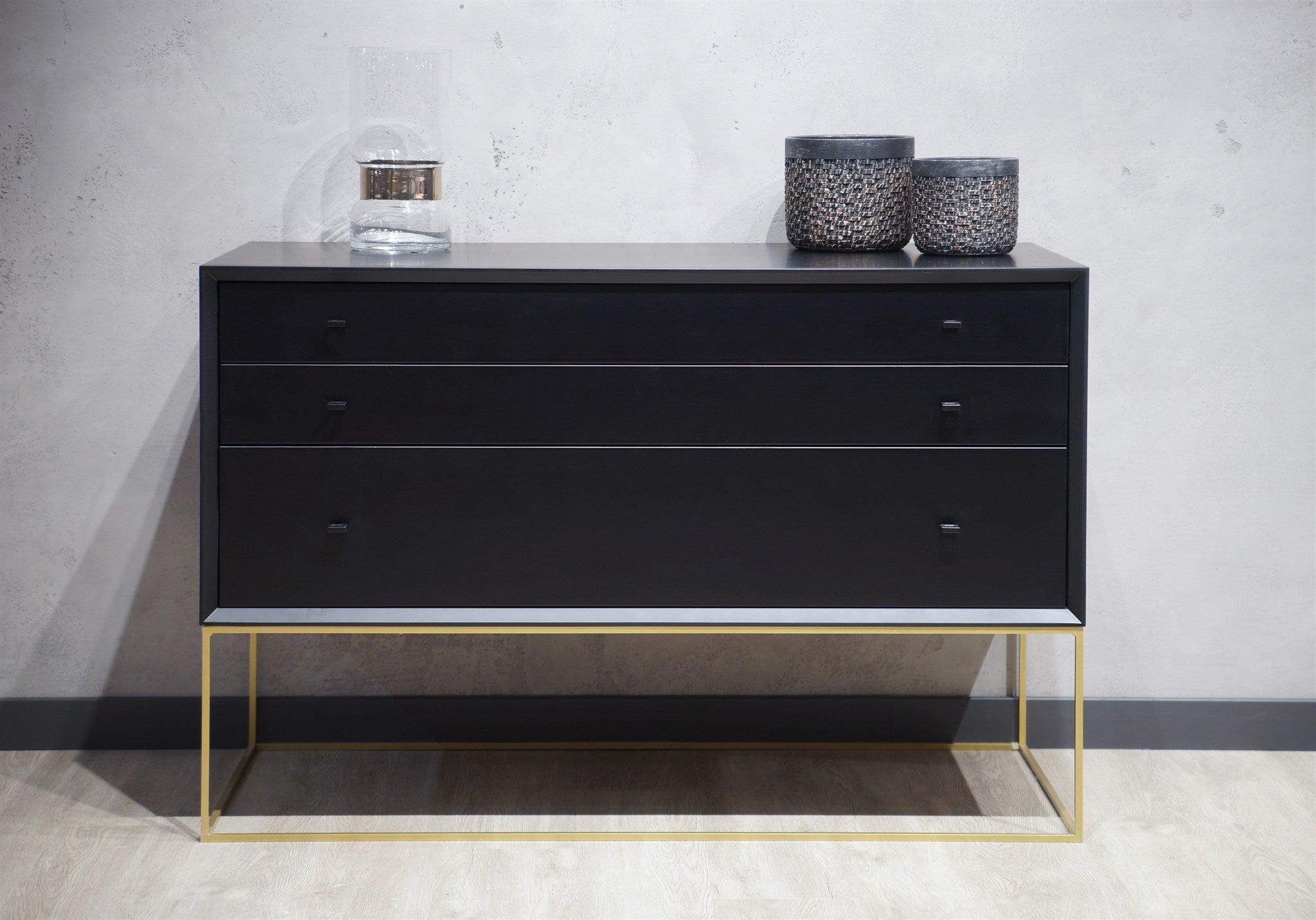 KOMODA LARGO OD MAXLIVING