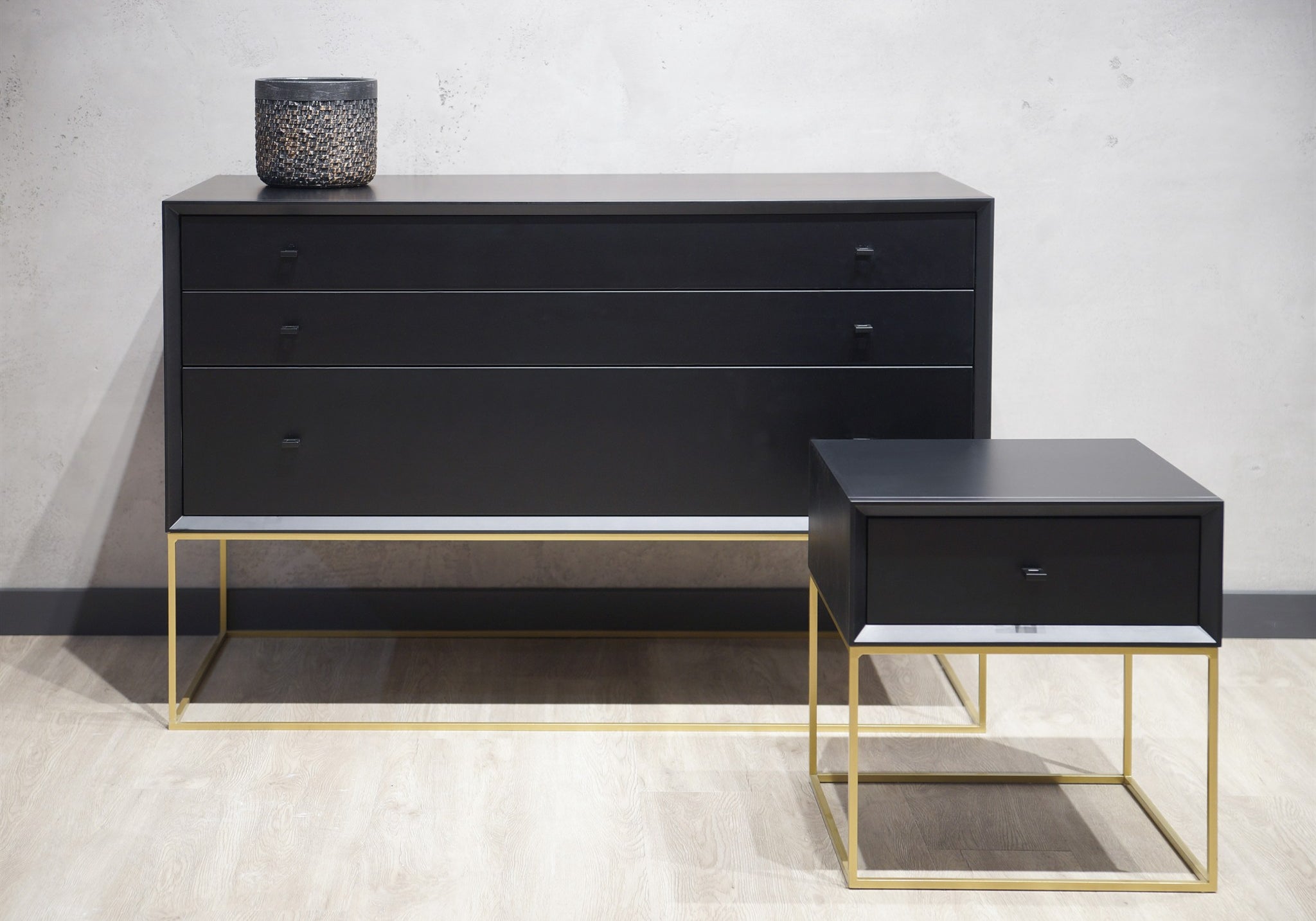 KOMODA LARGO OD MAXLIVING