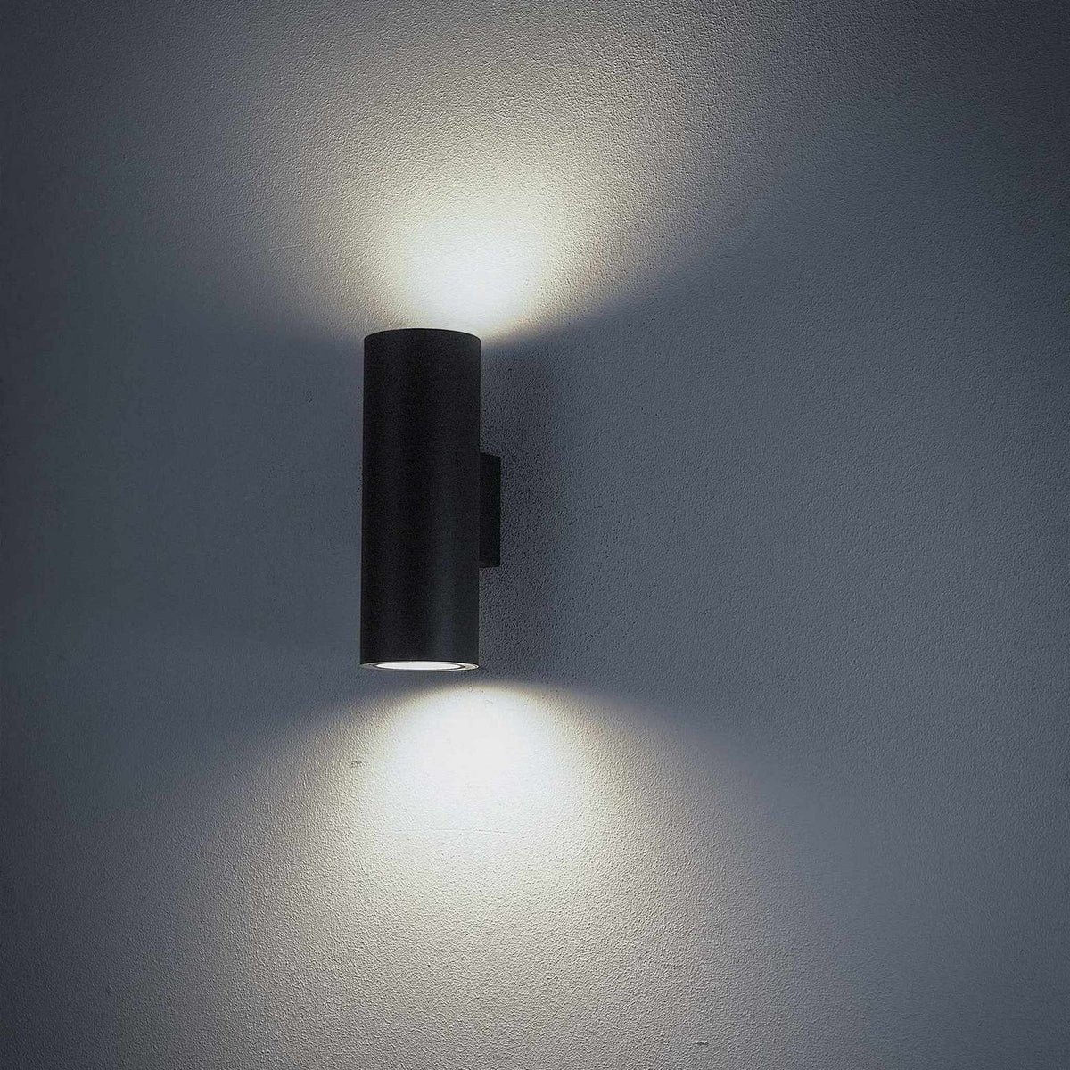 LAMPA ŚCIENNA VOLCANO OD MANTRA 6482