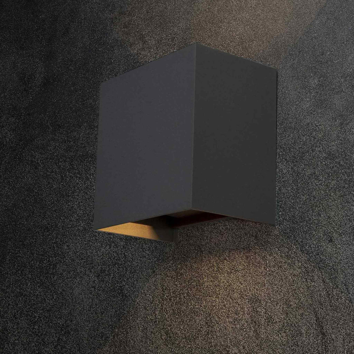 LAMPA ŚCIENNA DAVOS OD MANTRA 7435