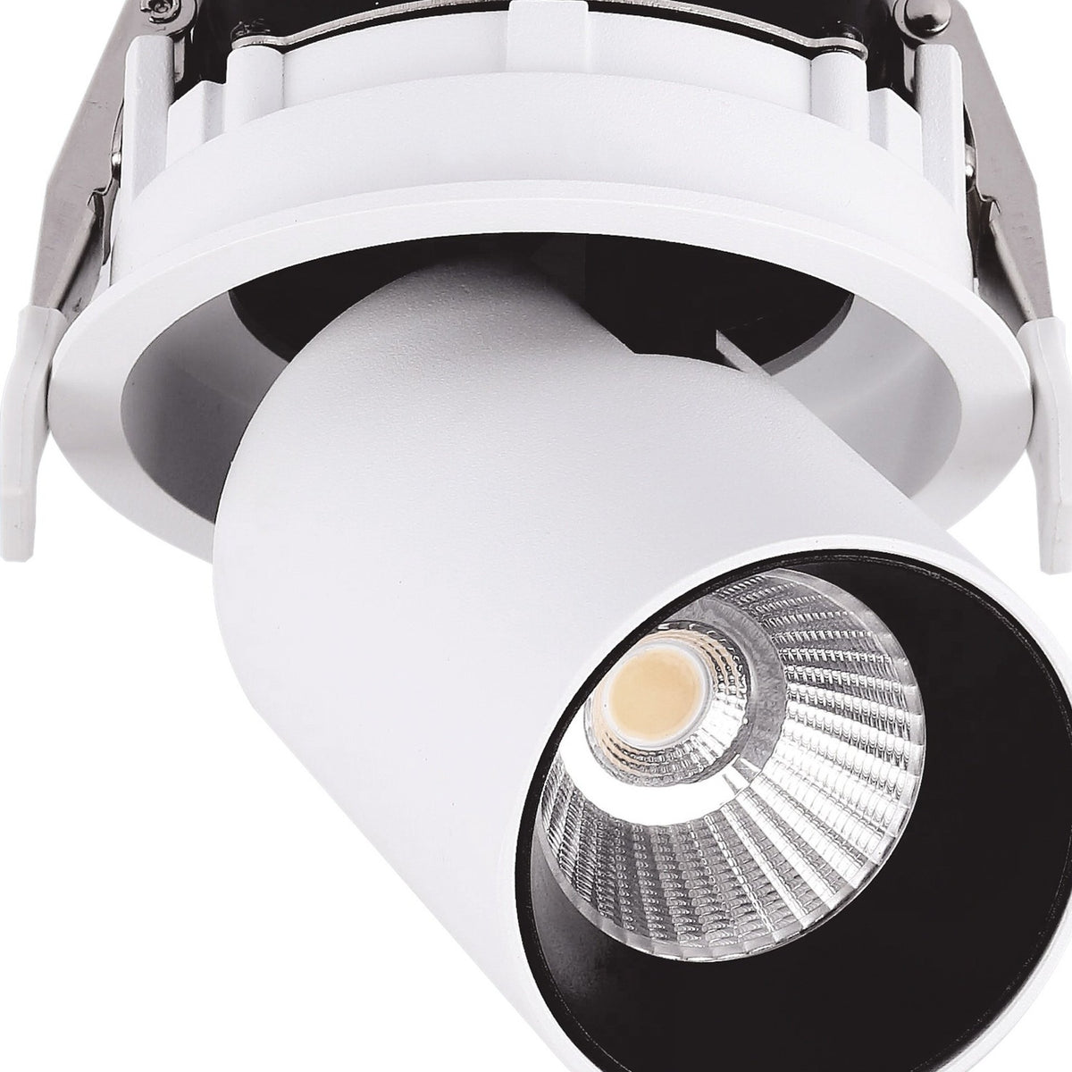 SPOTLIGHT  GARDA OD MANTRA 6402