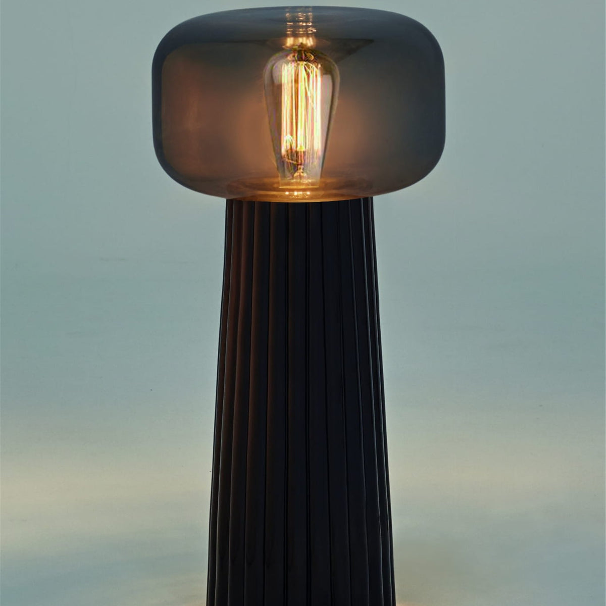 LAMPA STOŁOWA FARO OD MANTRA 7249